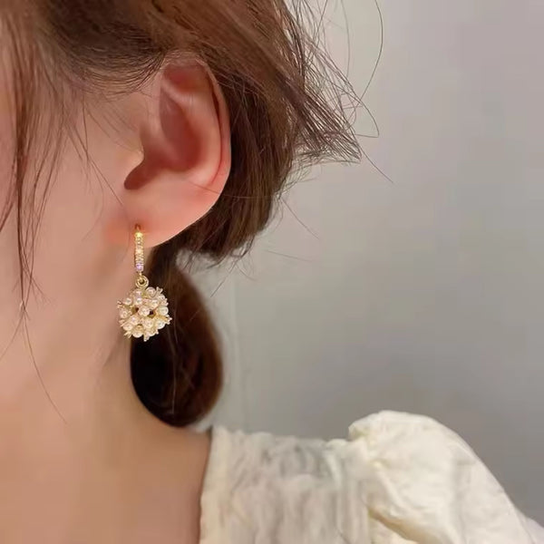 Ball of Pearl Earrings