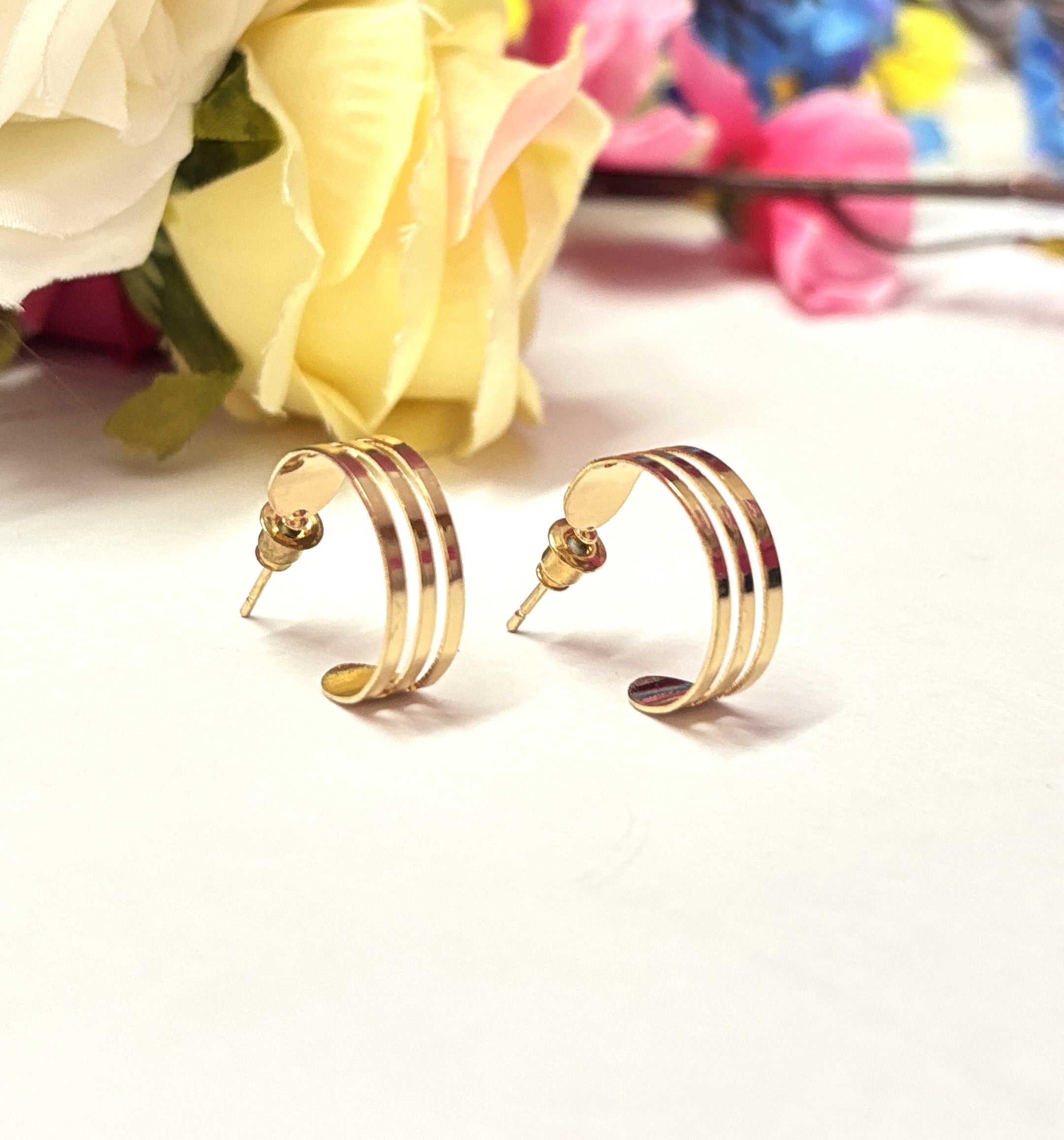 Triple Stripe Gold Hoop Studs – Minimal Daily Earrings for Women