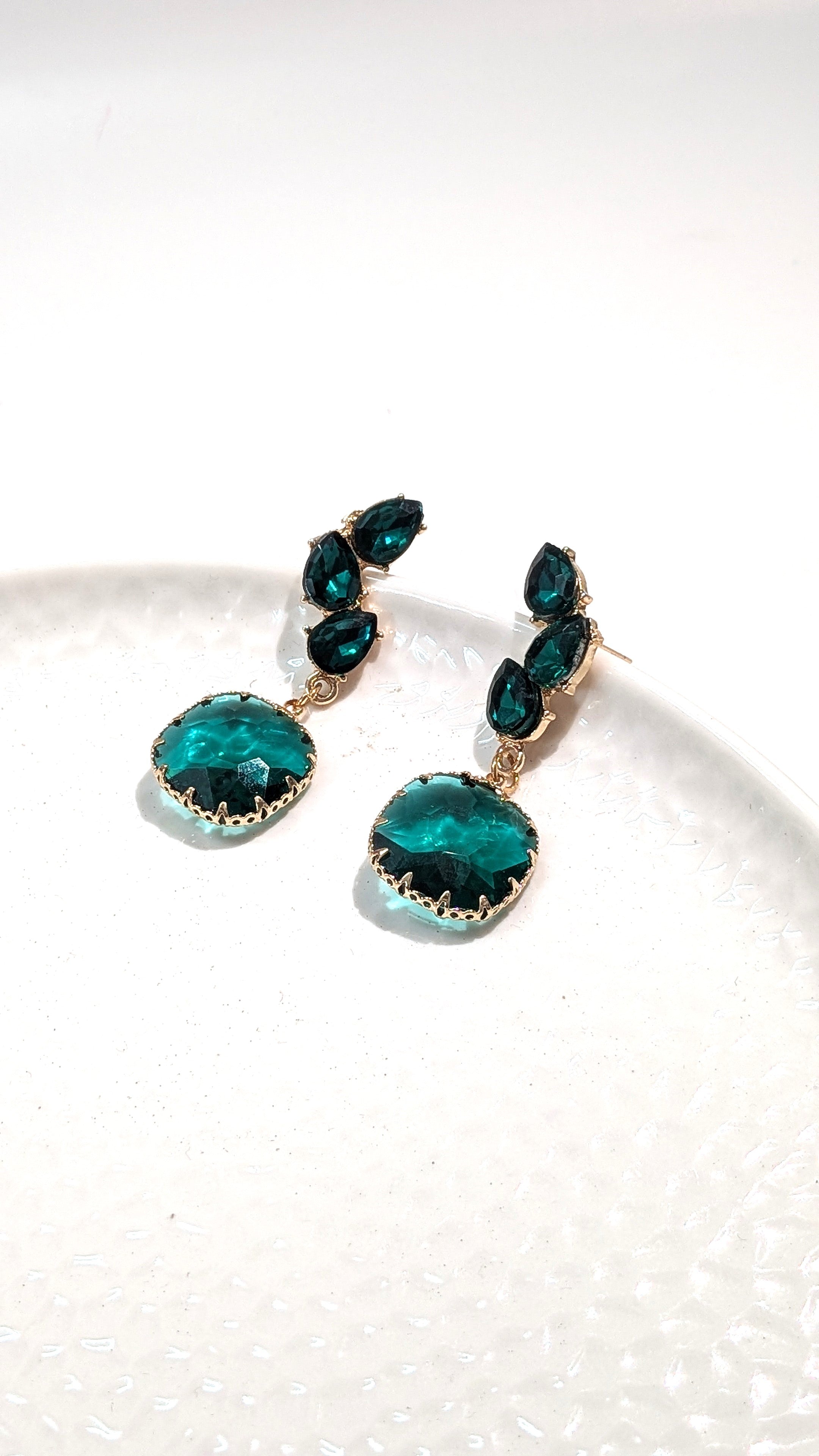 Emerald Green Crystal Earrings.