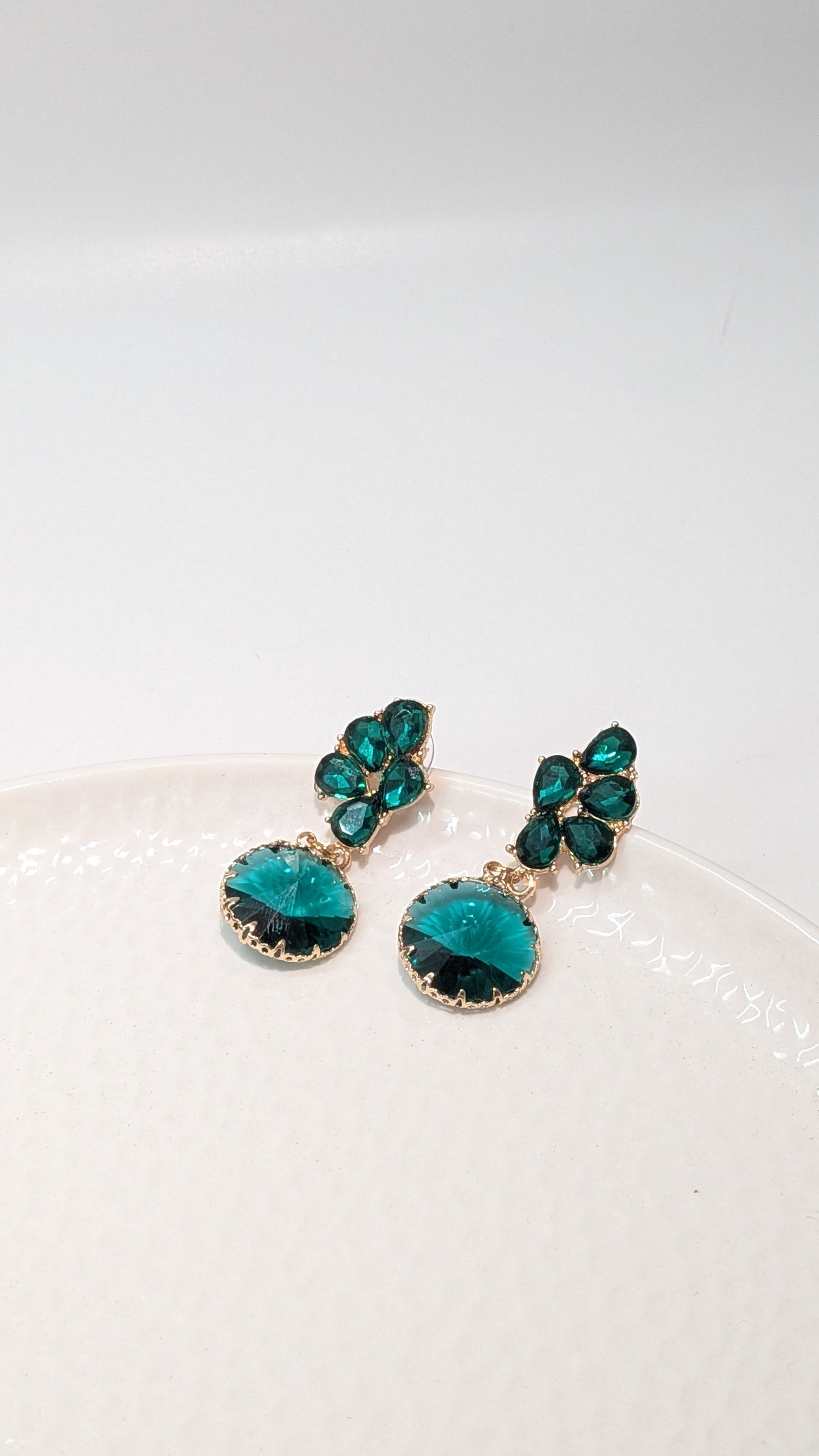 Emerald Green Crystal Drop Earrings