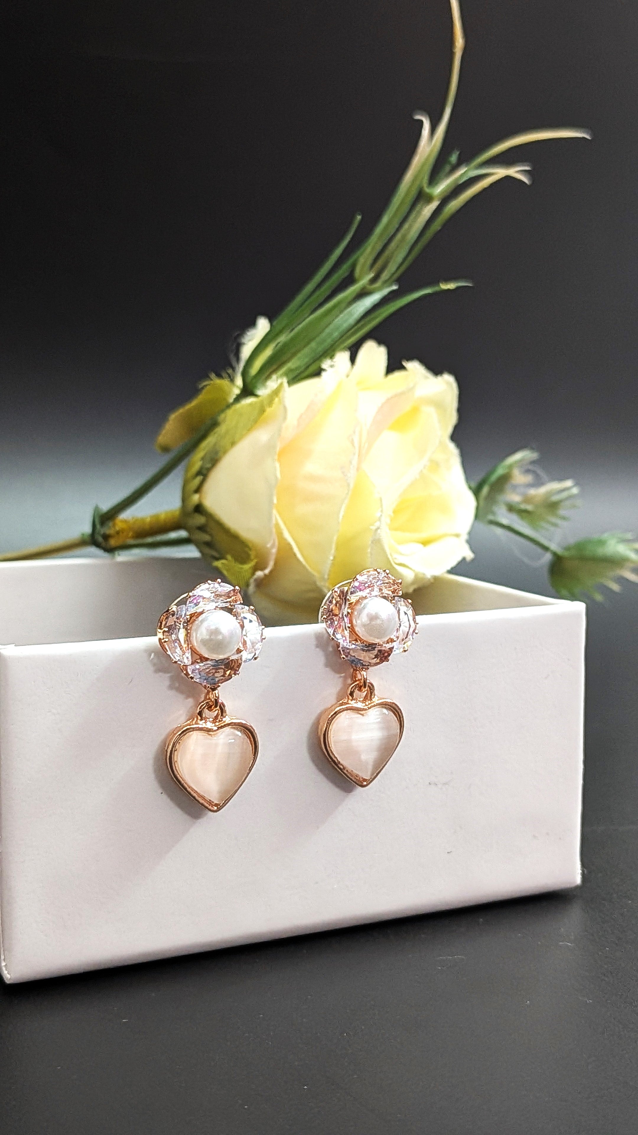 Pearl & Heart Drop Earrings – Rose Gold Romantic Jewelry