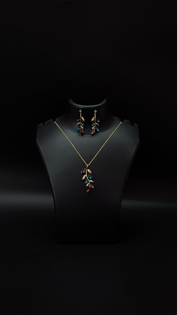 Elegant Leaf Pendant Set with Danglers