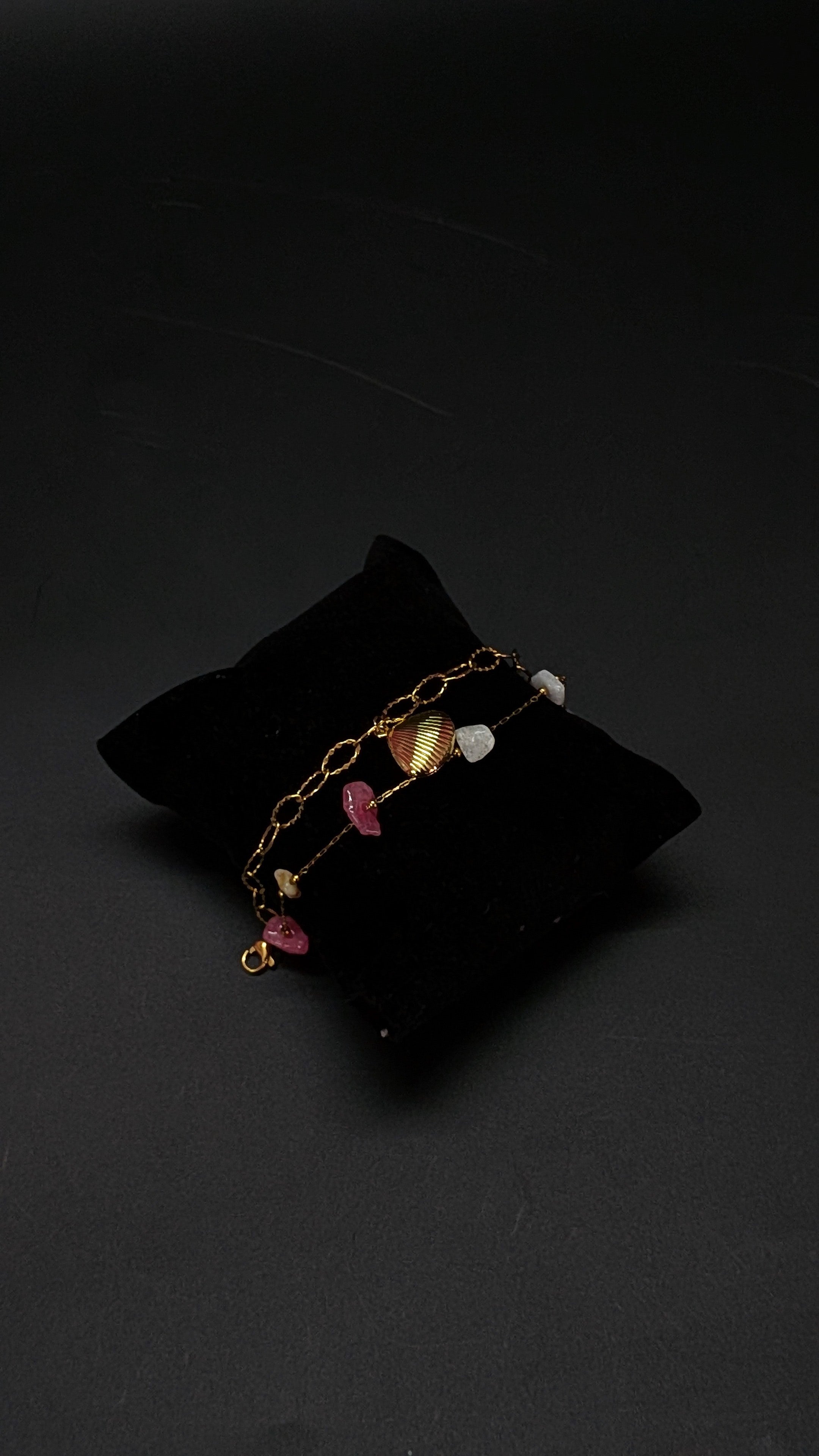 Gold Shell Boho Beach Stone Bracelet