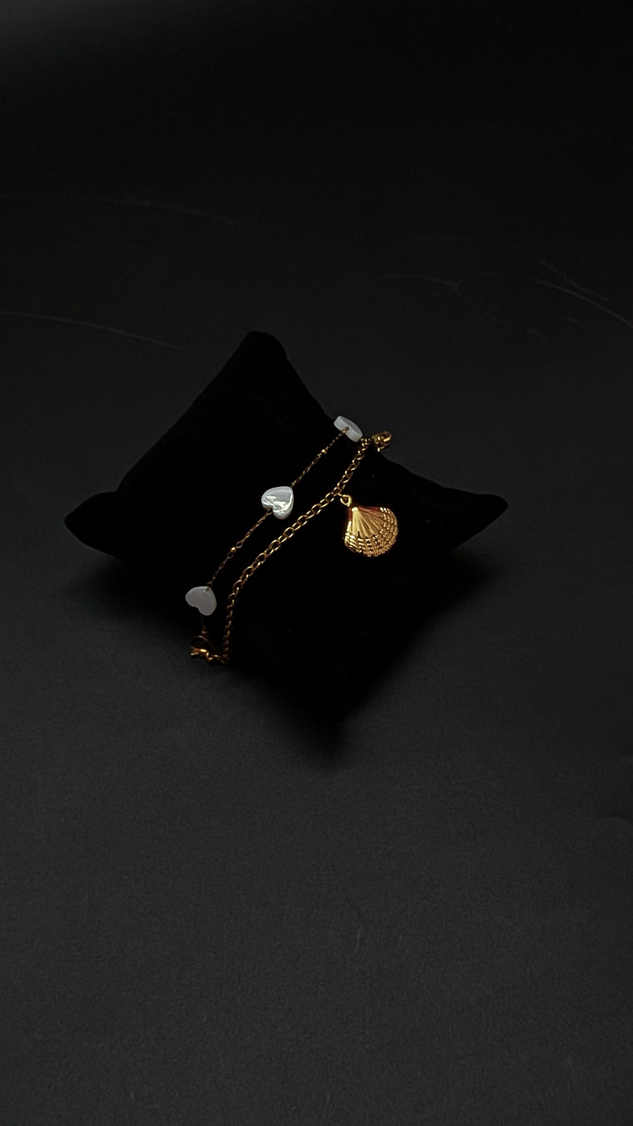 Gold Ocean Shell Heart Charm Bracelet