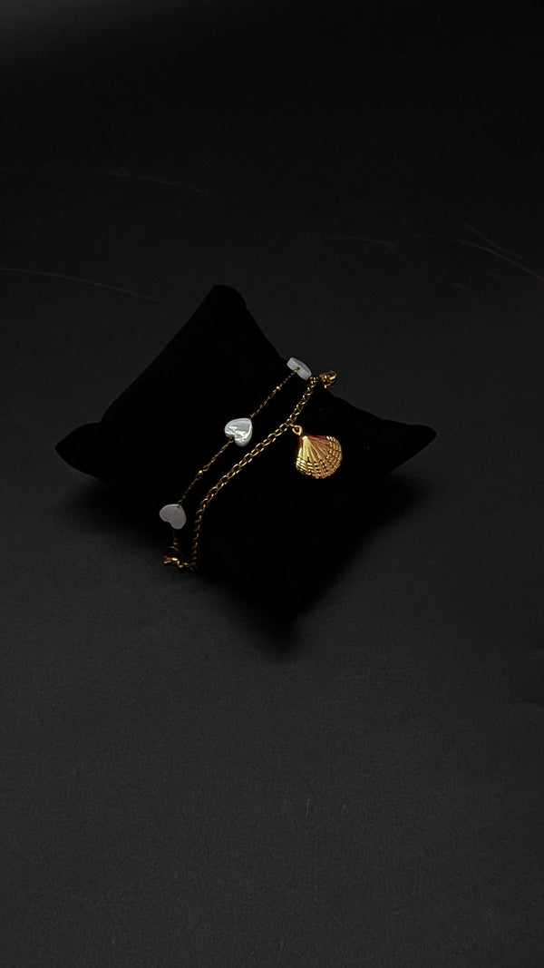 Gold Ocean Shell Heart Charm Bracelet