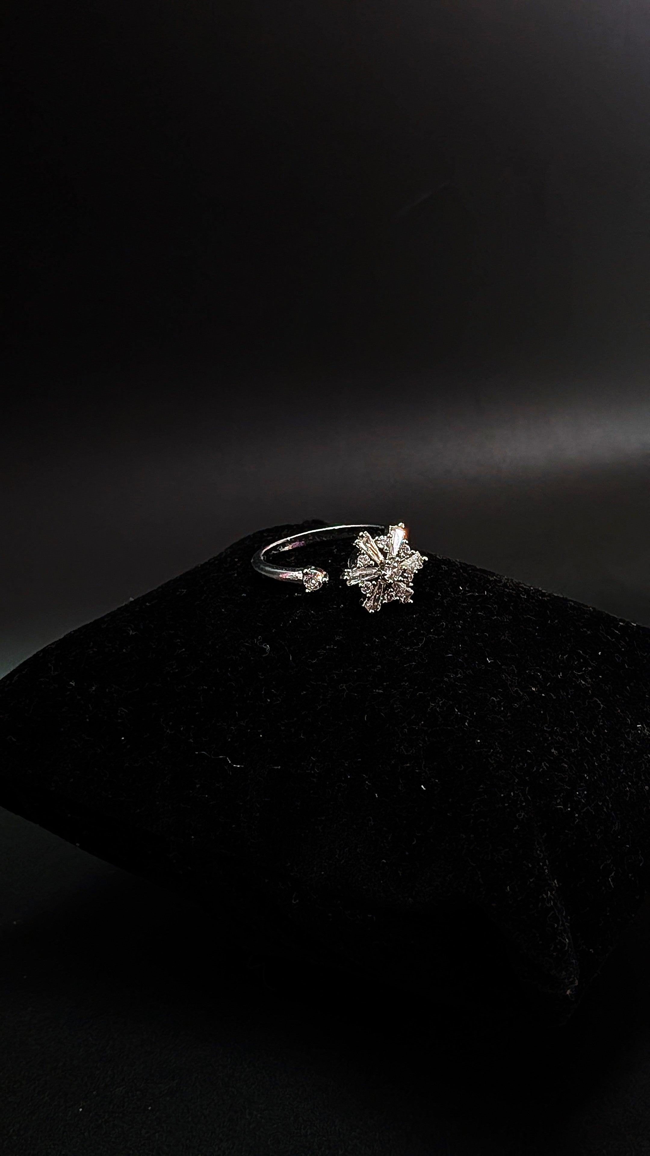 Adjustable Silver Crystal Snowflake Rotating Ring