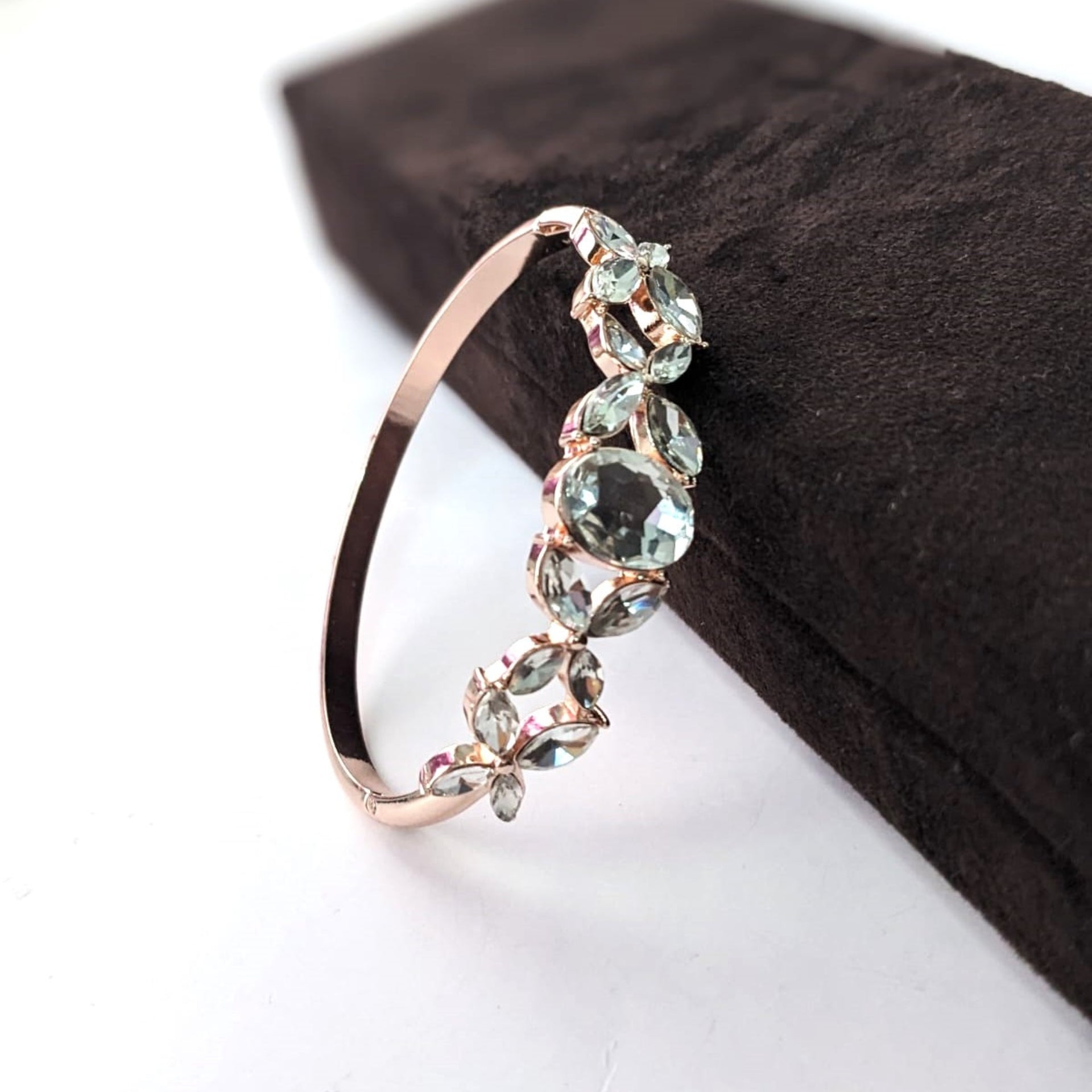 Big Diamond Flower Bracelet