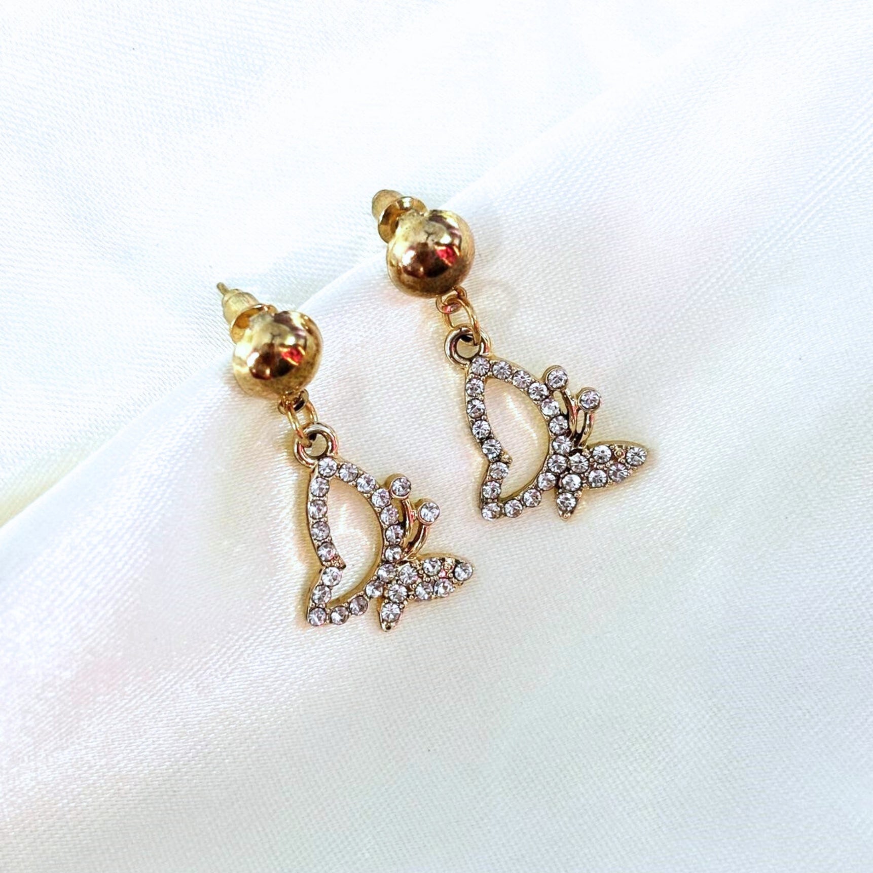 Cute Crystal Butterfly Drops Earrings