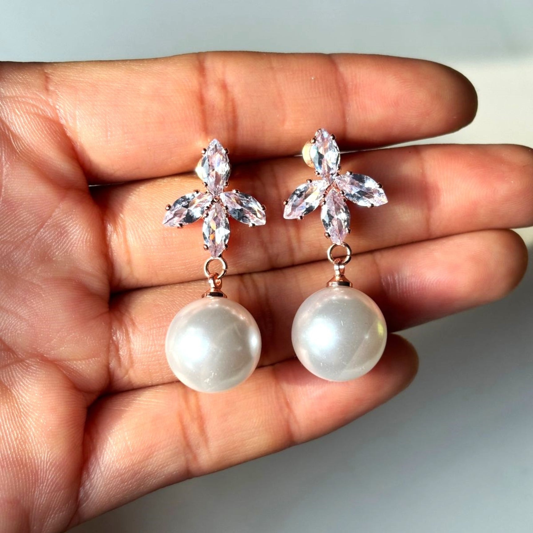 Elegant Rosegold Pearl Drop Earrings
