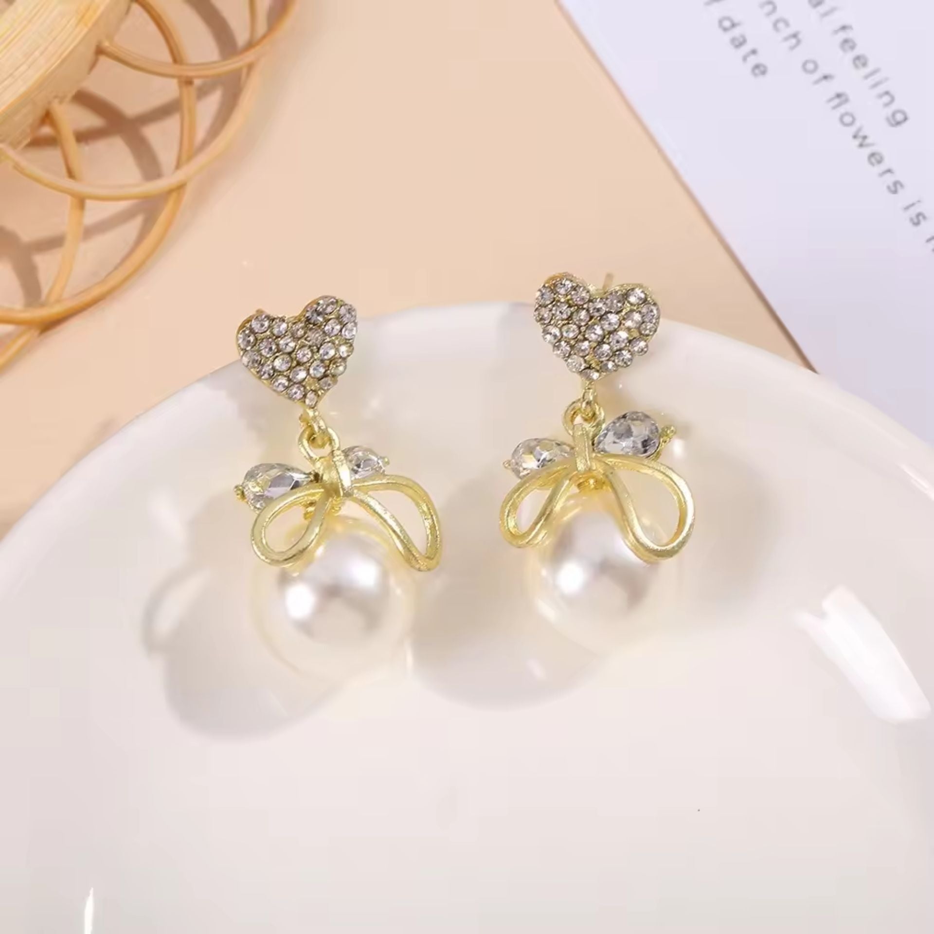 Heart Bow Pearl Earrings