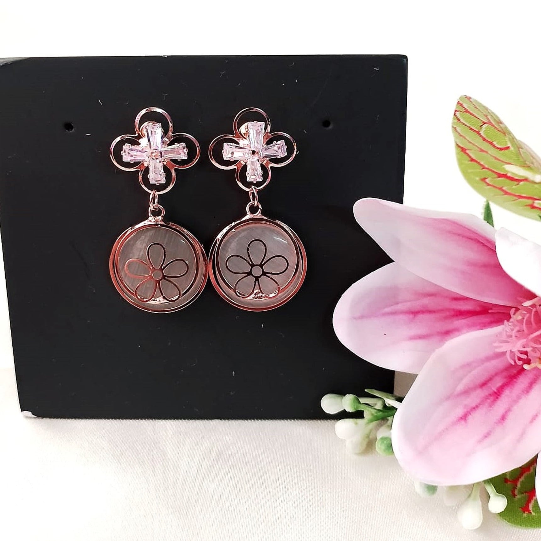 Monalisa Rosegold Flower Circle Earrings