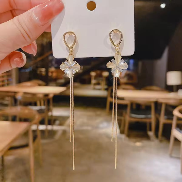 Floral Chain Drop Earrings