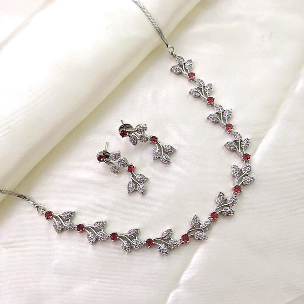 Radiant Leafy AD Necklace Set