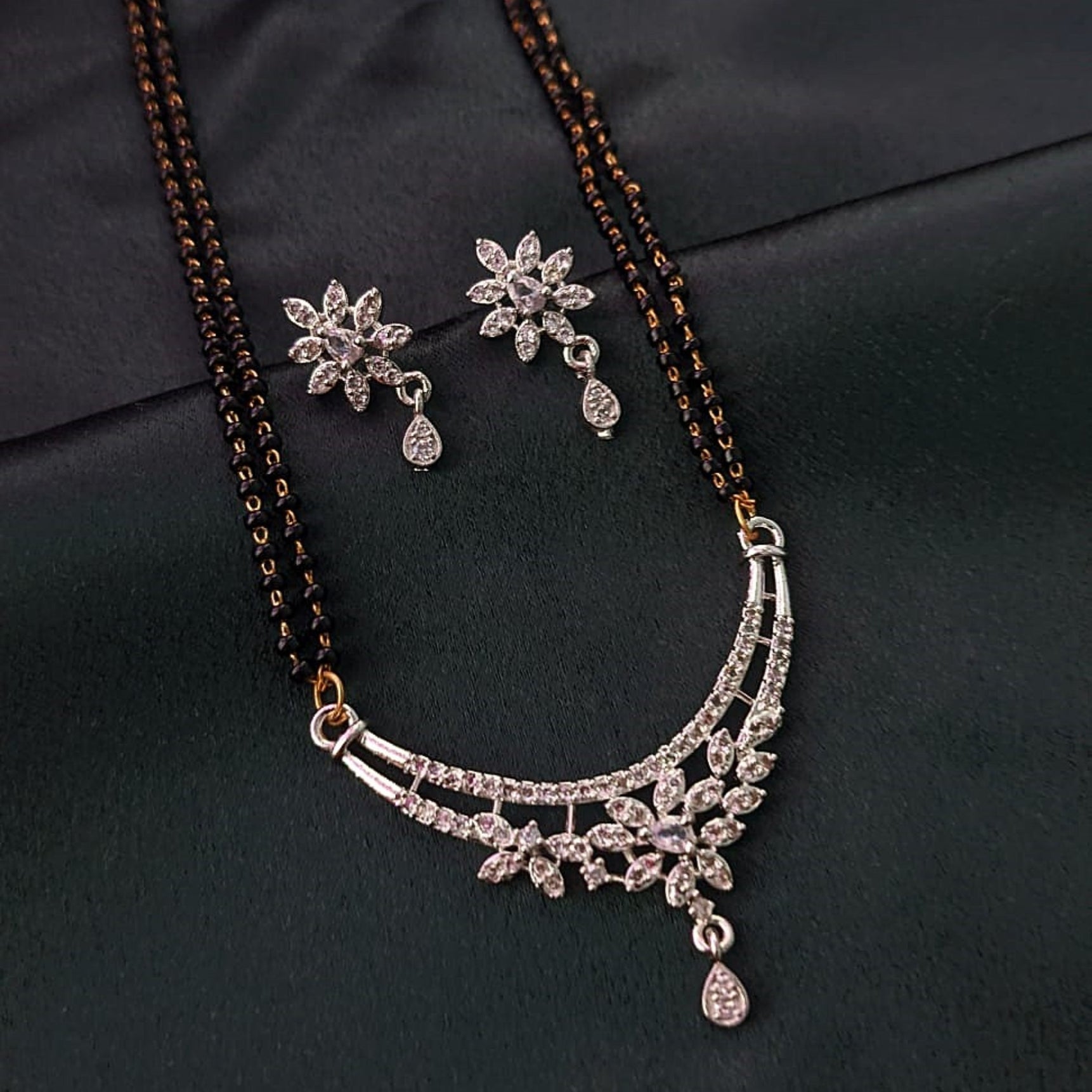 Floral Harmony AD Mangalsutra