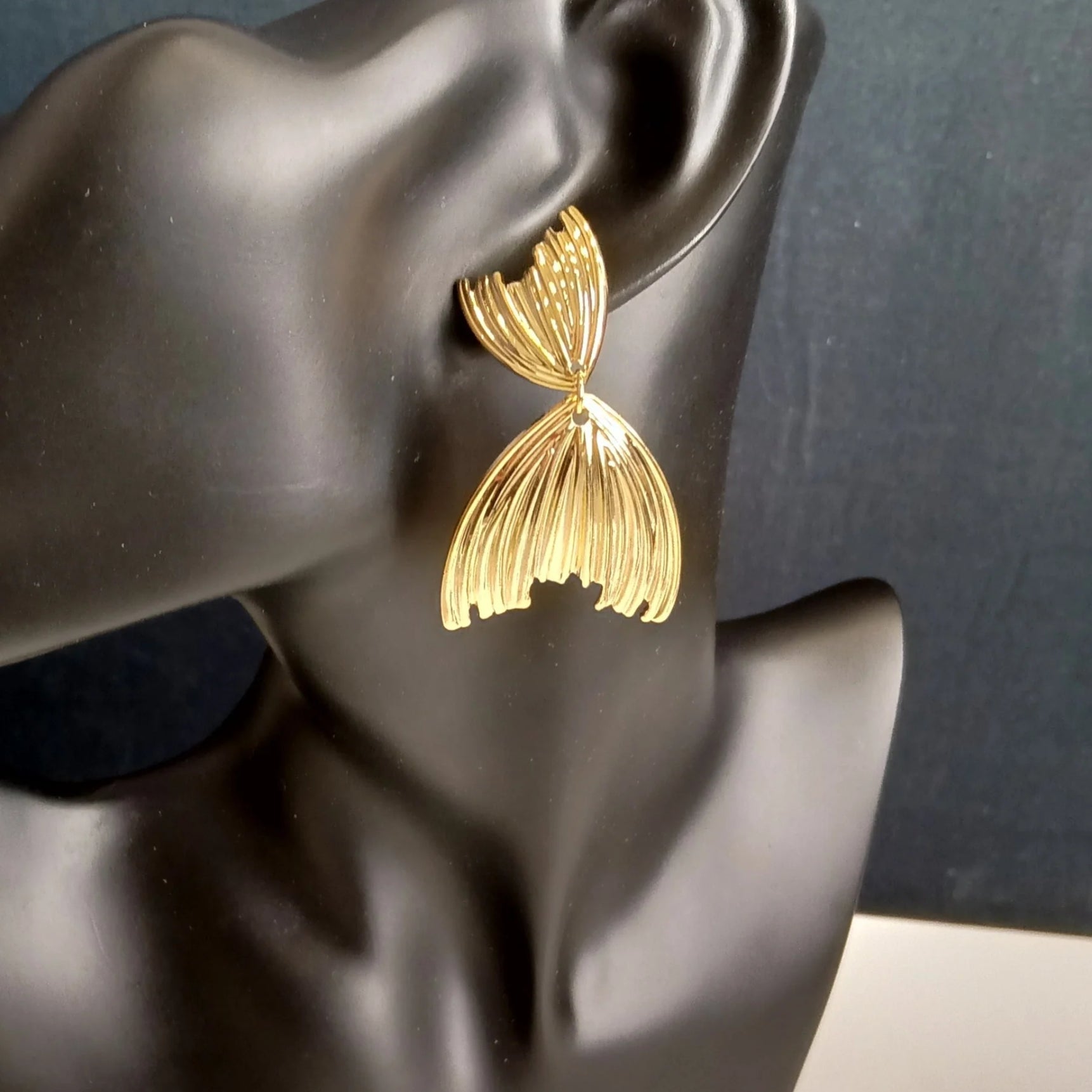 Exquisite Fishtail Earrings