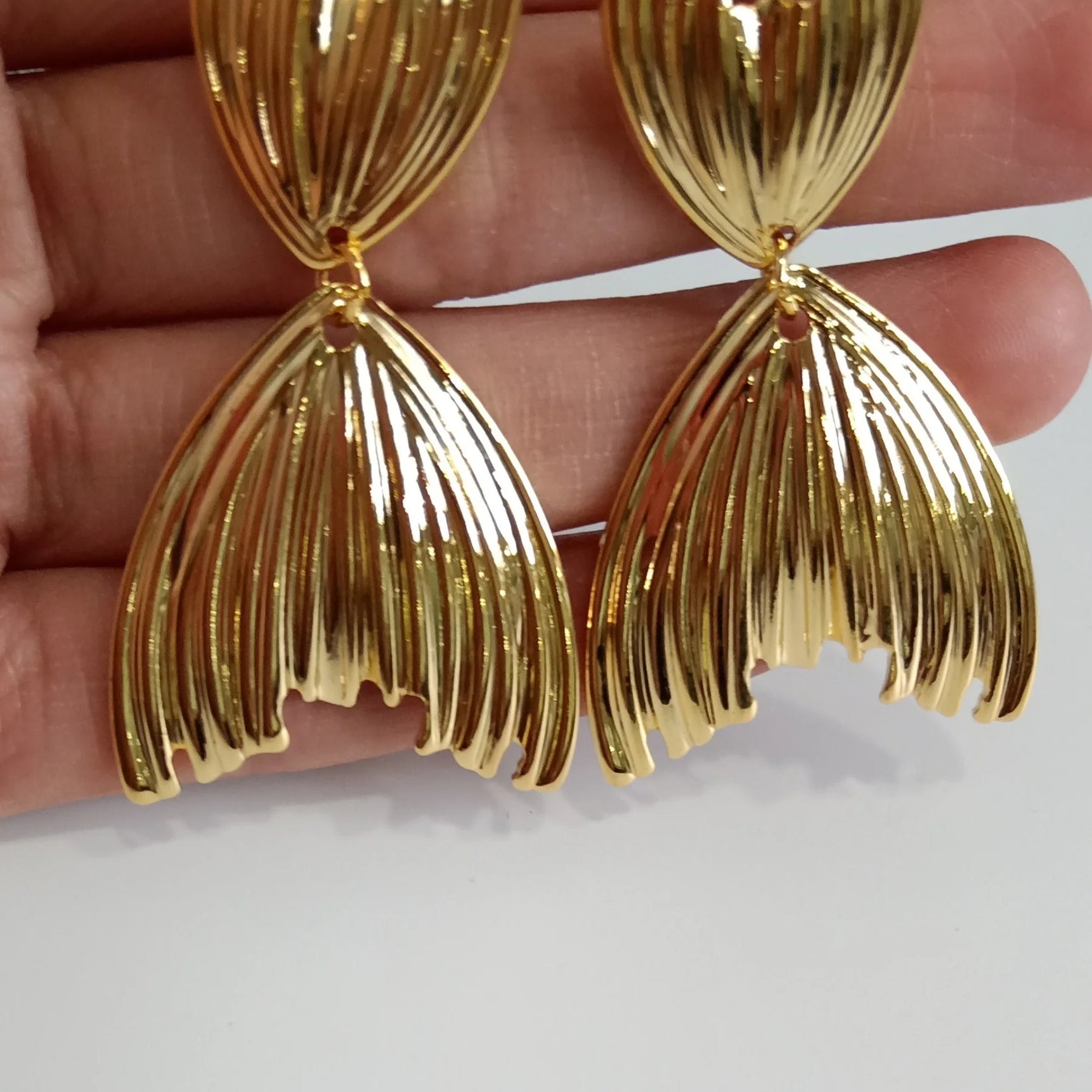Exquisite Fishtail Earrings