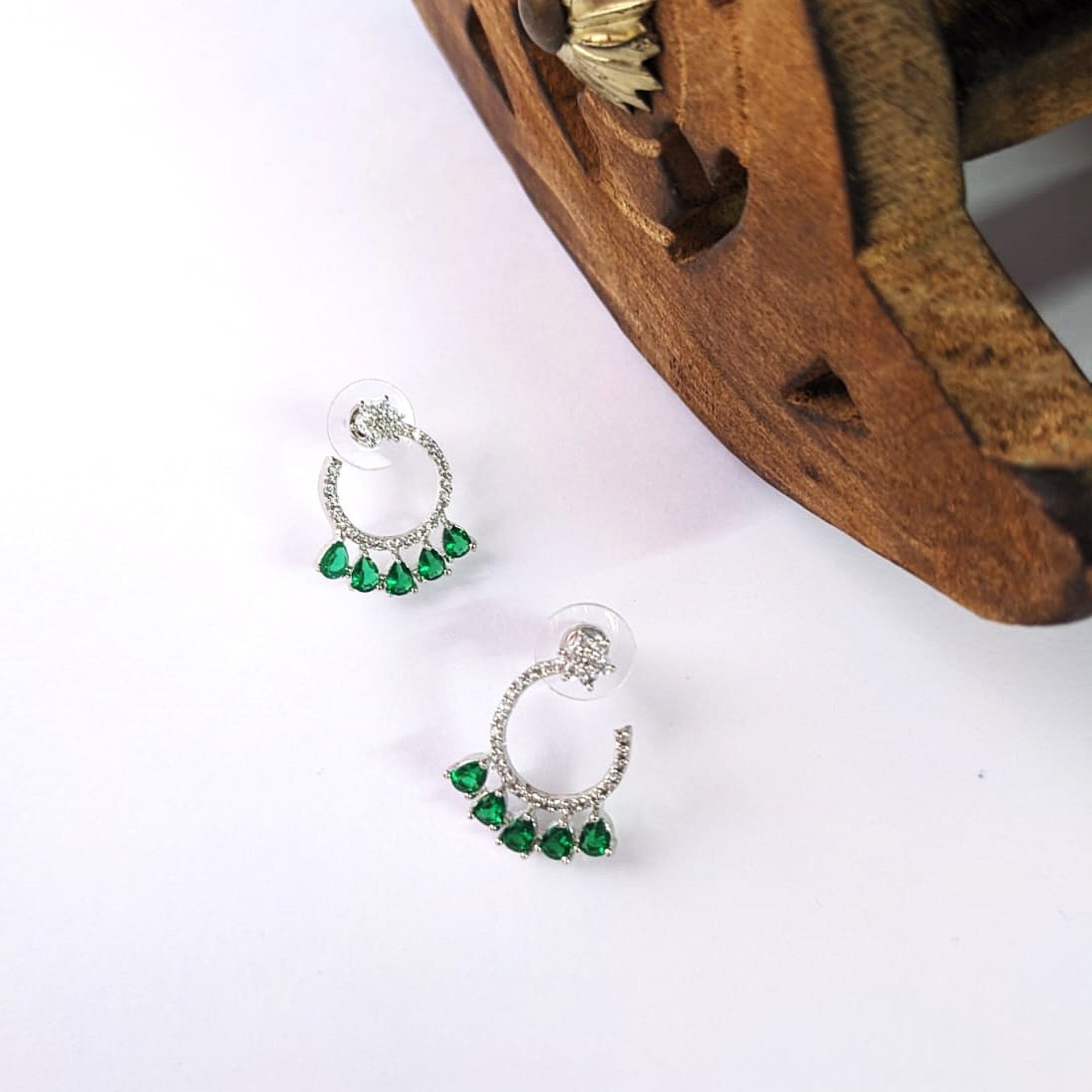 AD Flower Round Jhumka Green
