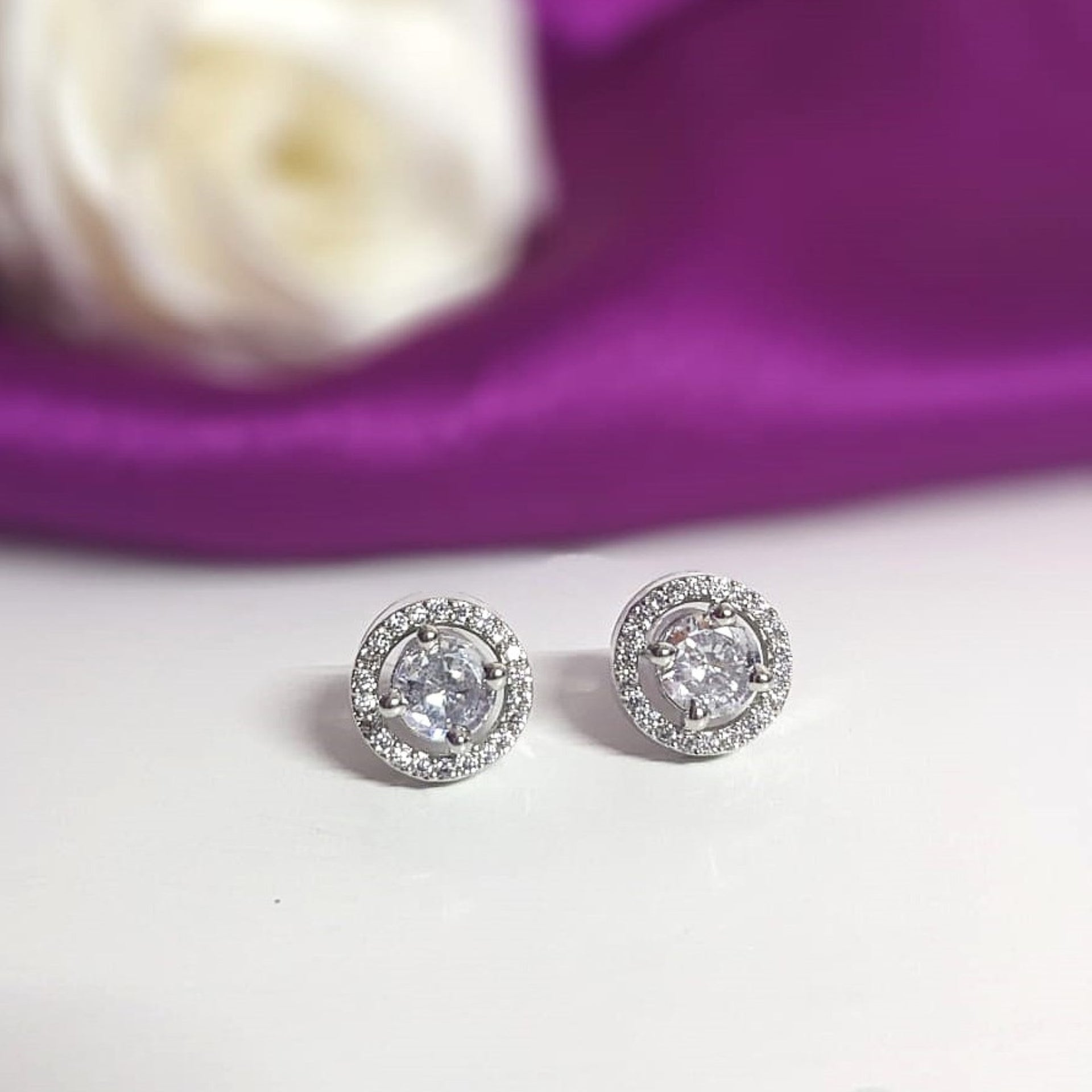 Luminous Circle AD Studs