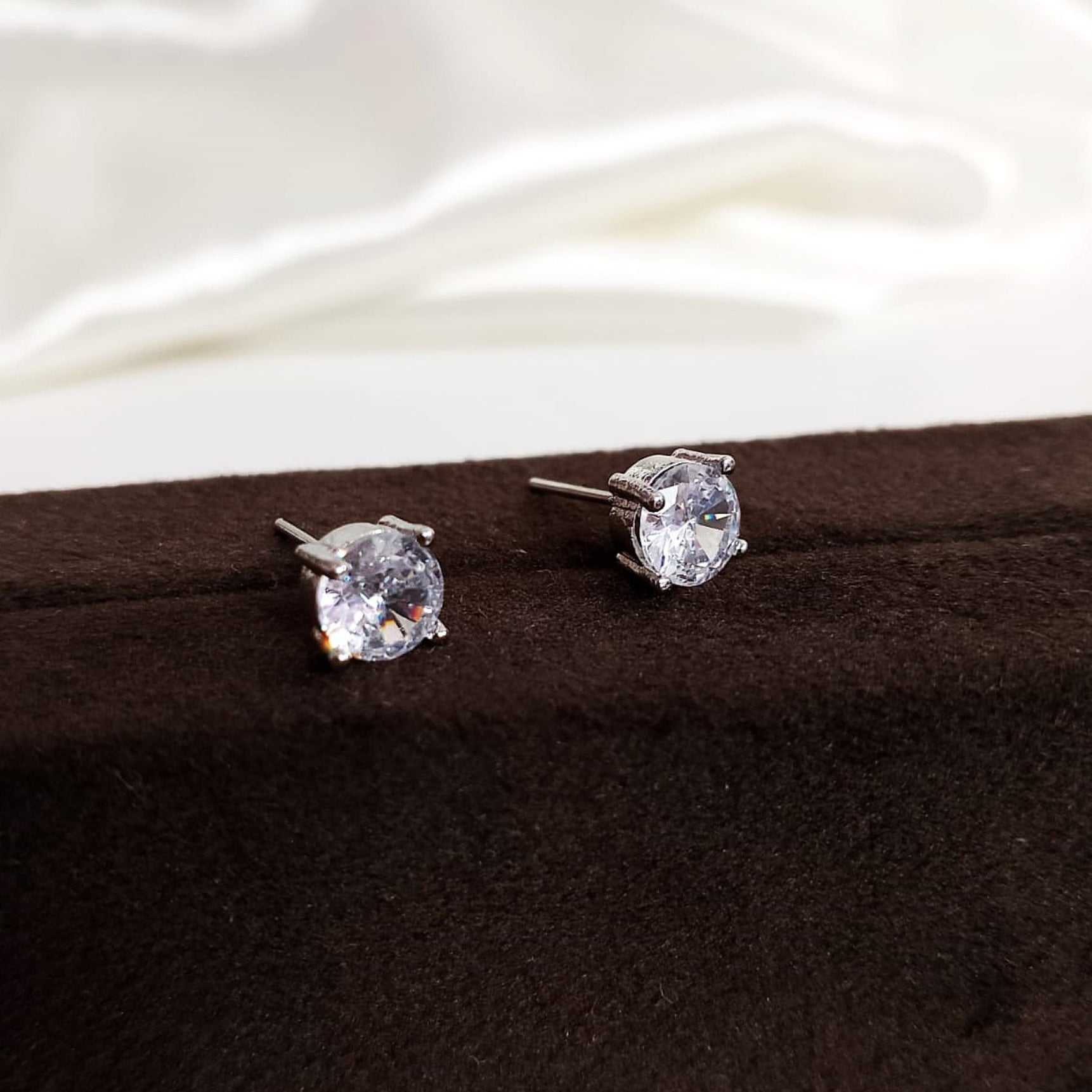 Gleaming Pearl AD Studs