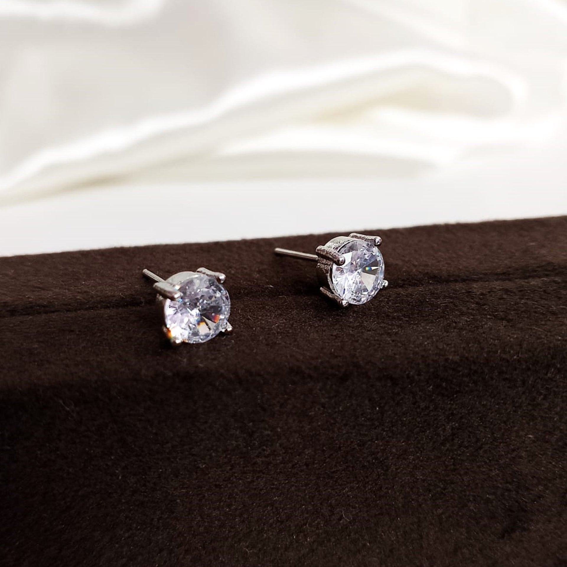 Gleaming Pearl AD Studs