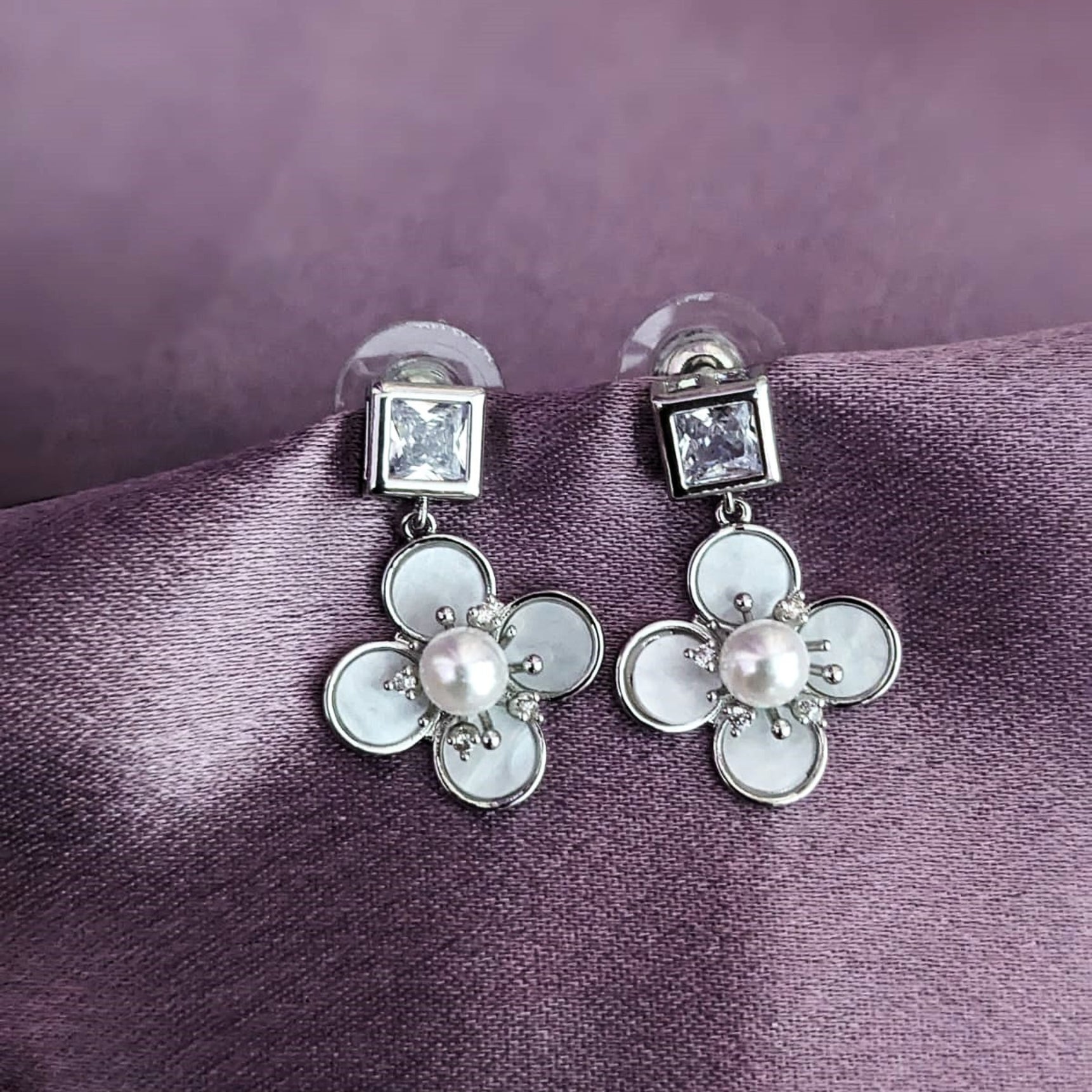 Monalisa Floral Stud Earrings