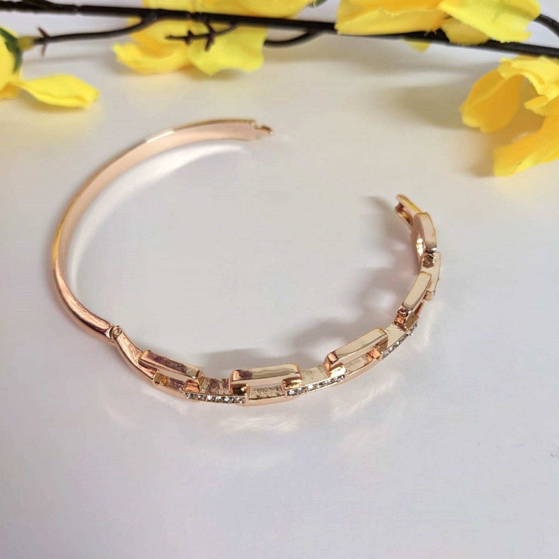 Elegant Rosegold Square Bracelet