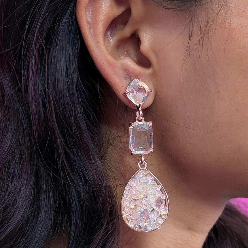 Long Rhinestone Teardrop Dangler Design Earrings(WHITE)