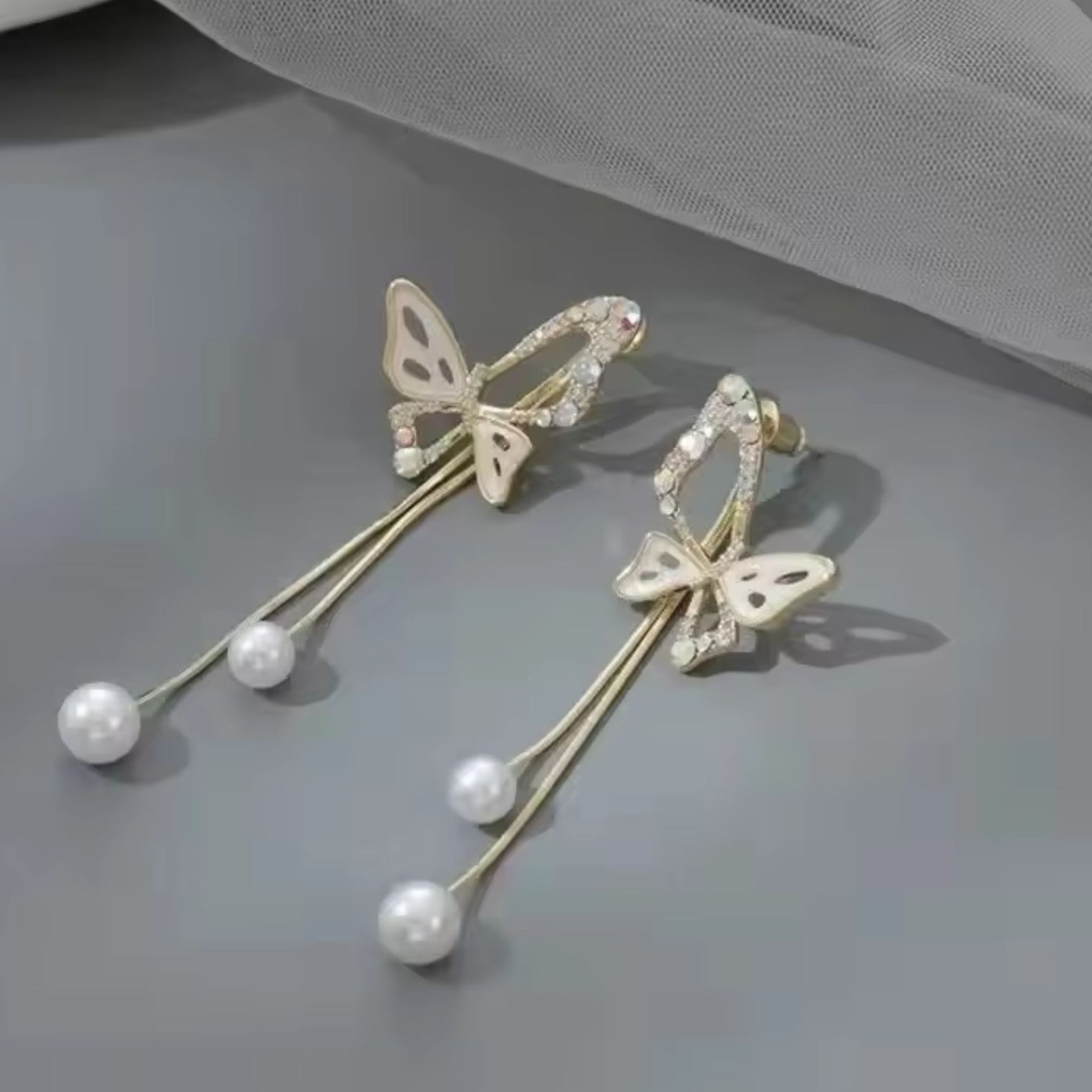 Graceful Butterfly Wings Earrings