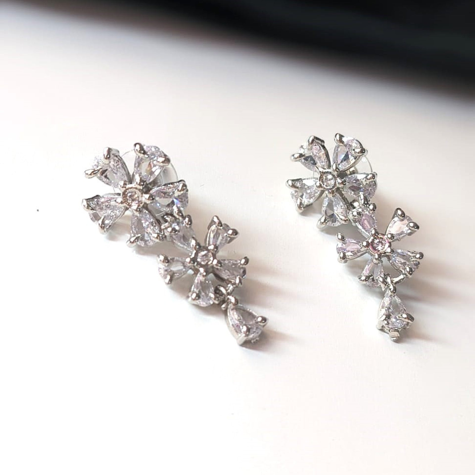 Radiant White AD Floral Necklace Set