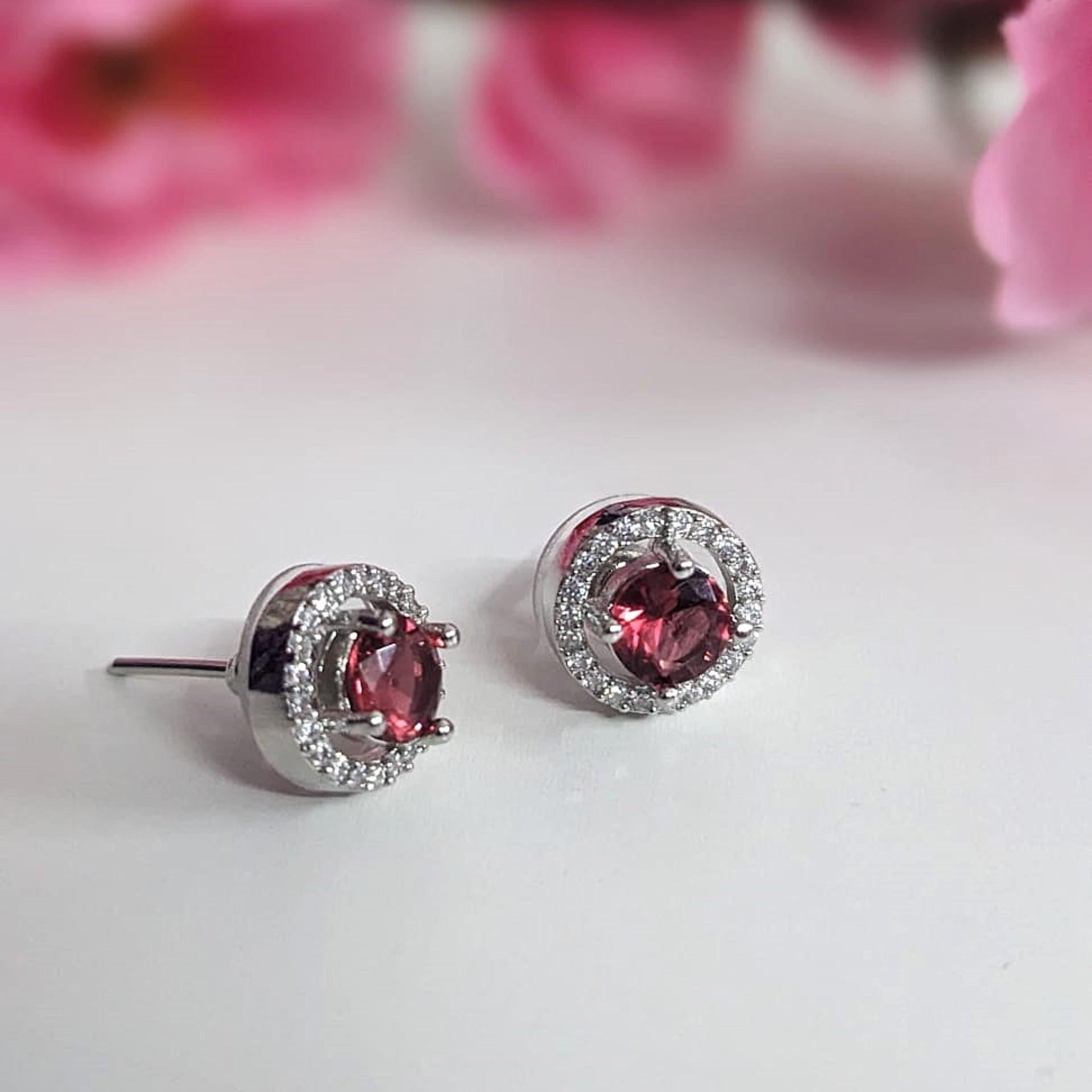 Radiant AD Halo Studs