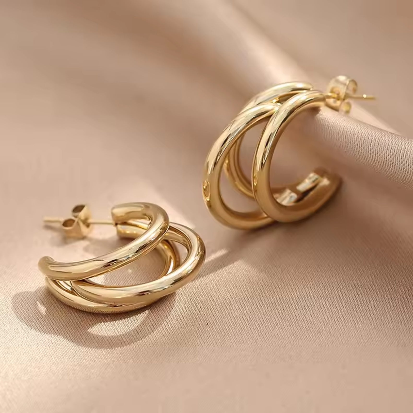 Classic Gold Plated Hoop Claw Earring