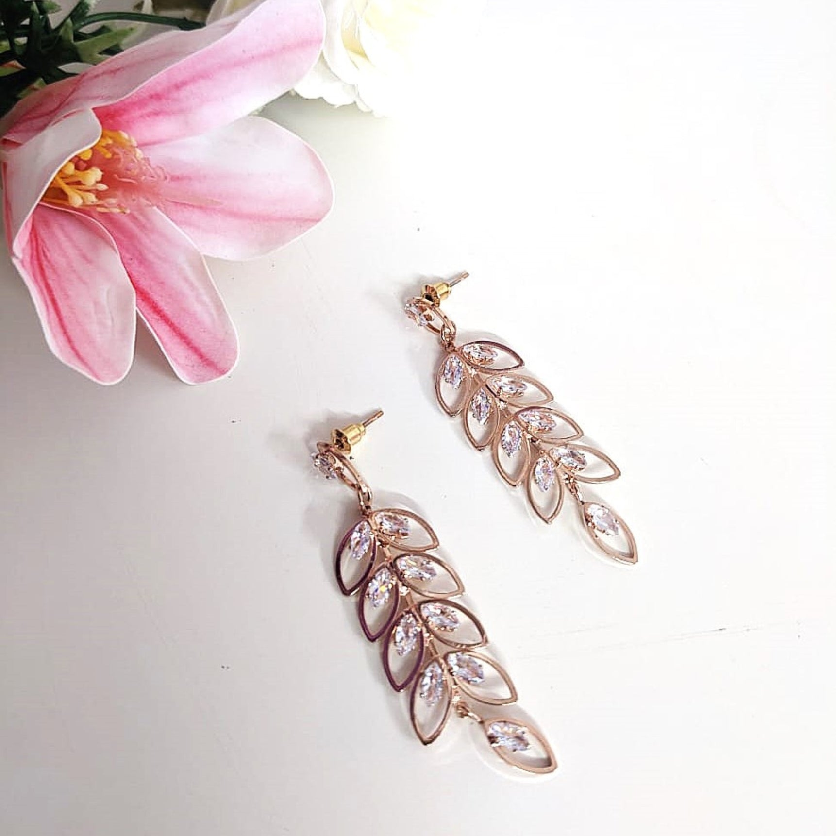 Rosegold Crystal Leaf Dangler Earrings