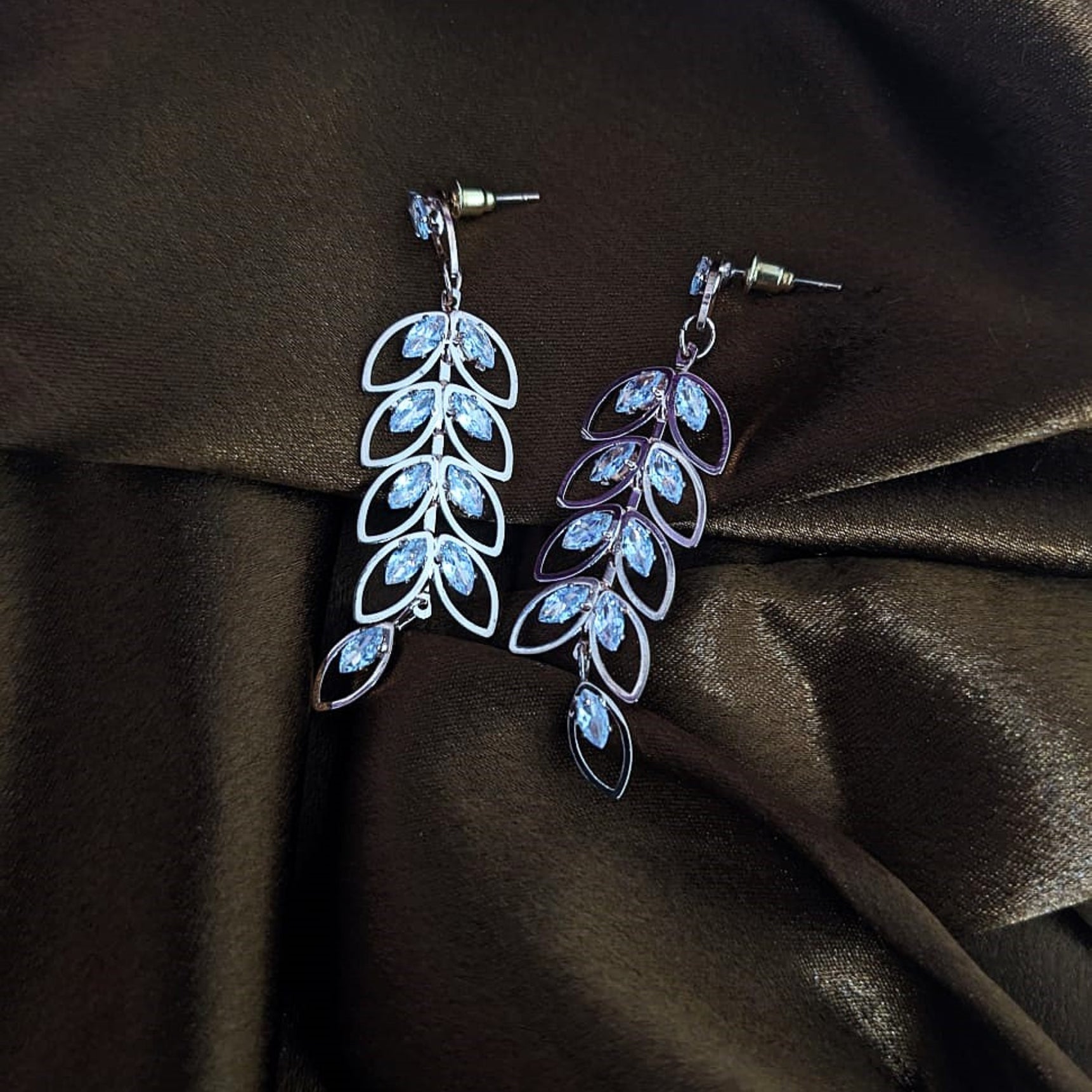 Rosegold Crystal Leaf Dangler Earrings