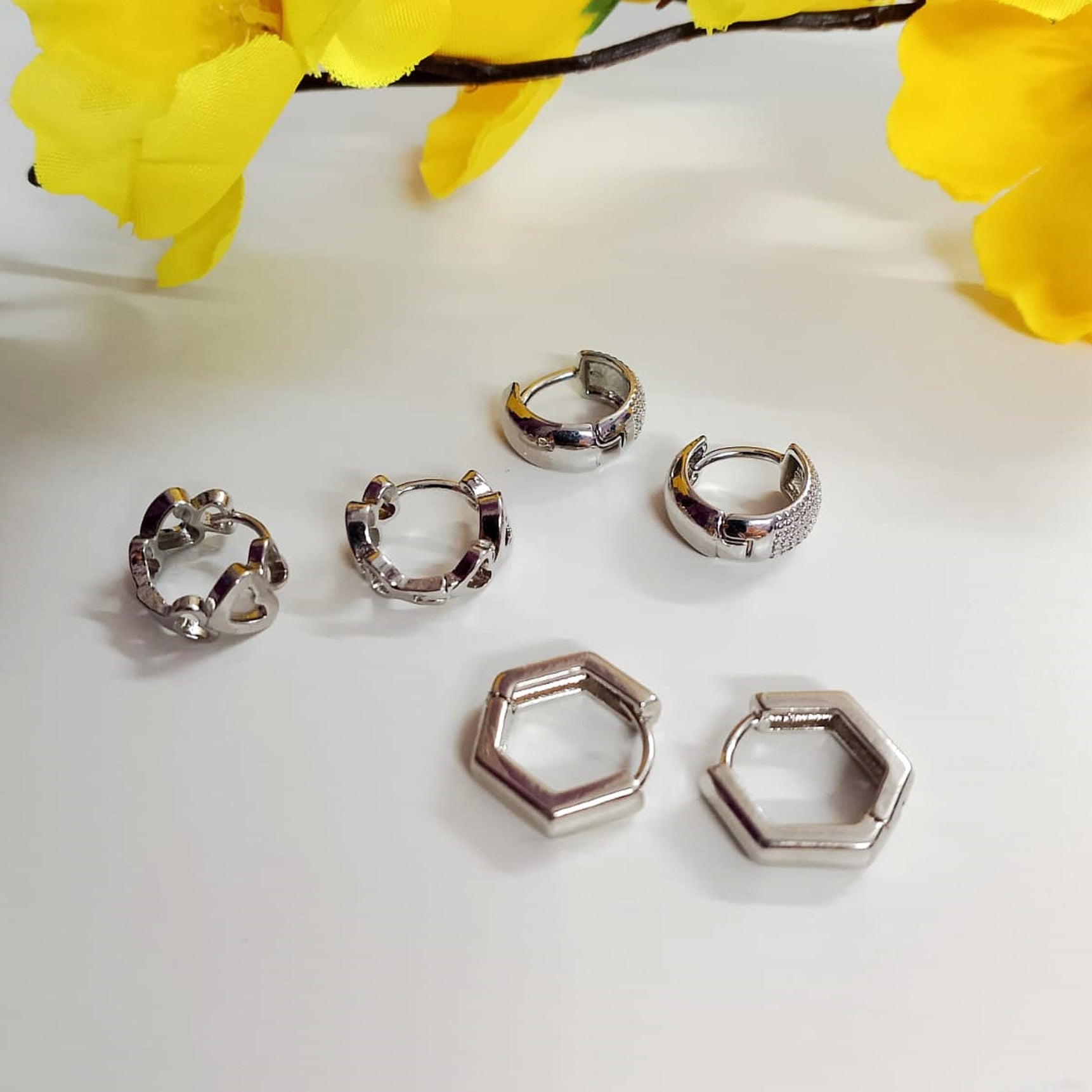 Silver Aura Bobby Hoops