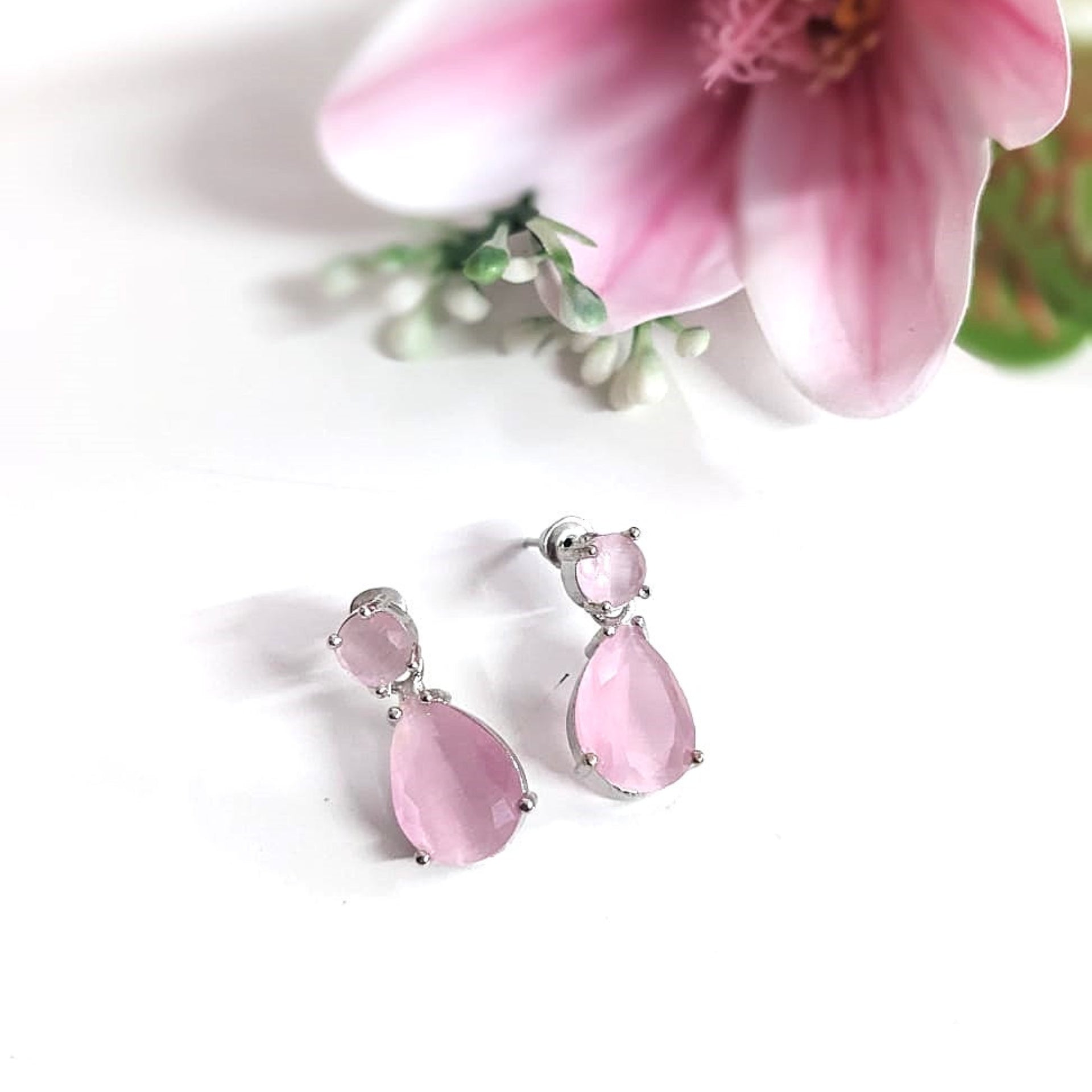 Sparkling Pink AD Water Droplets Earrings