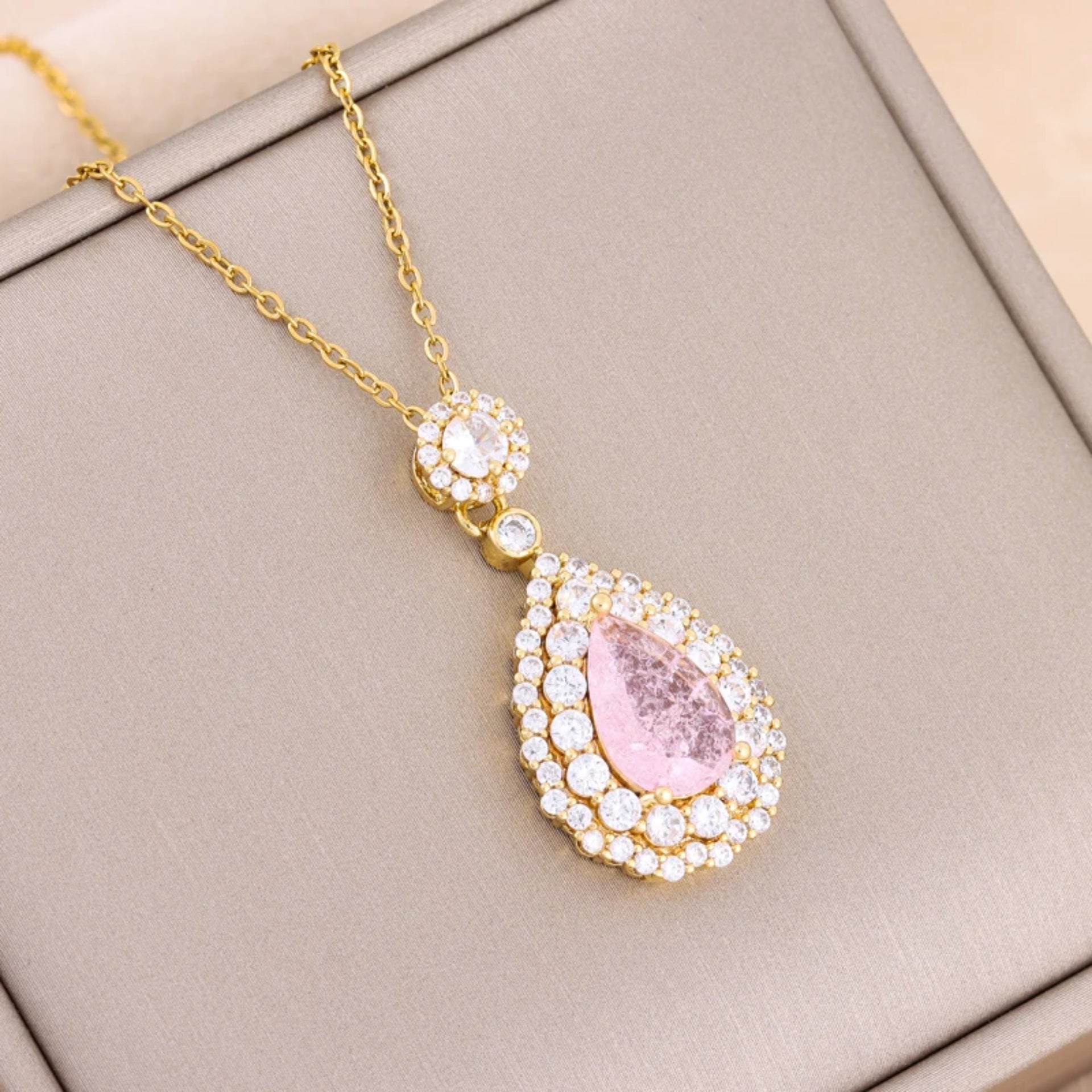 Pink Charm Elegant Necklace