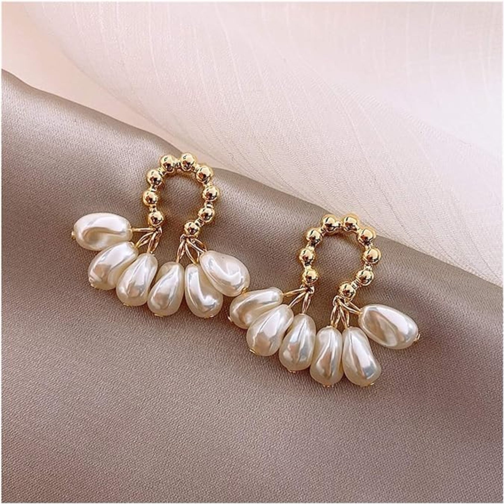 Pearl Arch Studs Earrings