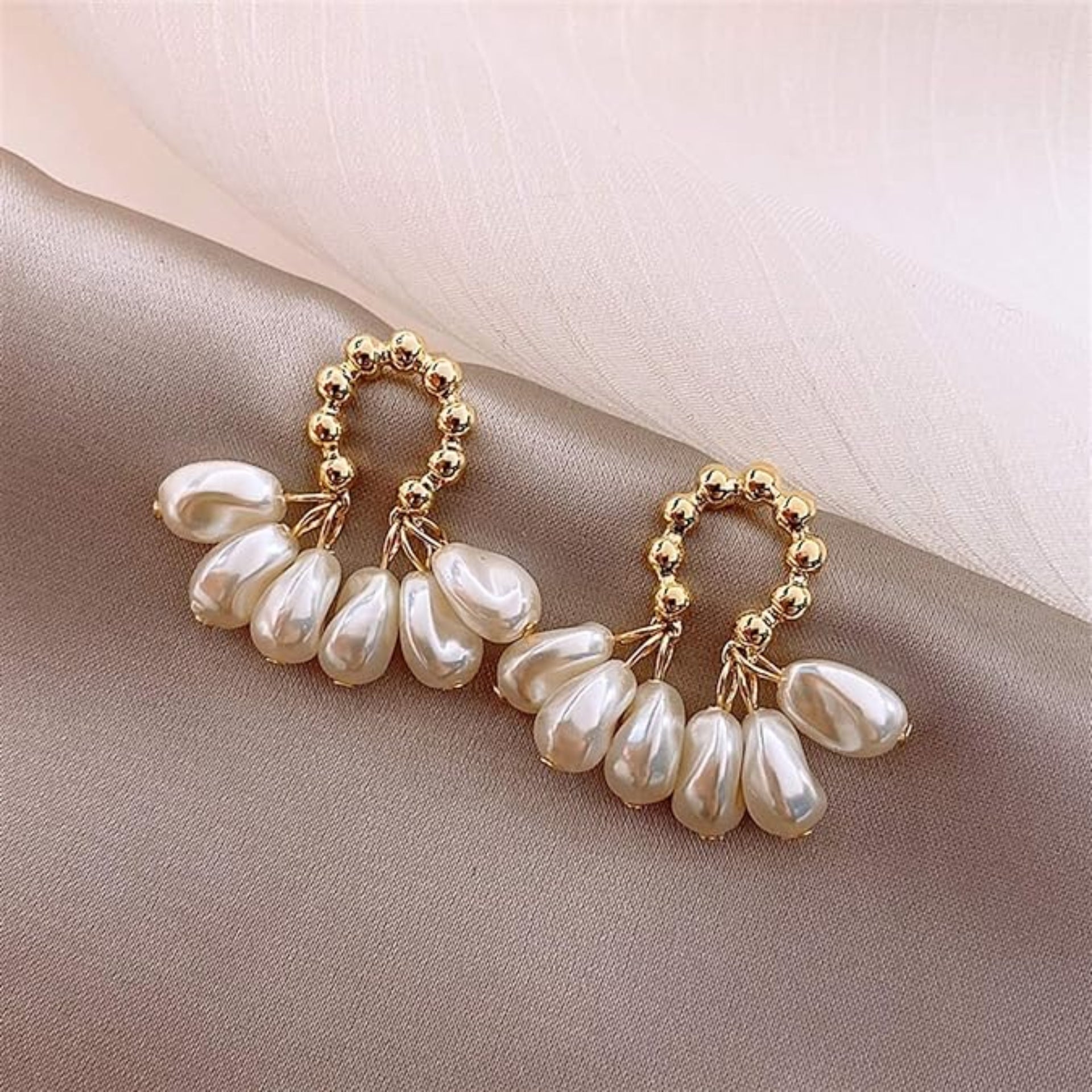 Pearl Arch Studs Earrings