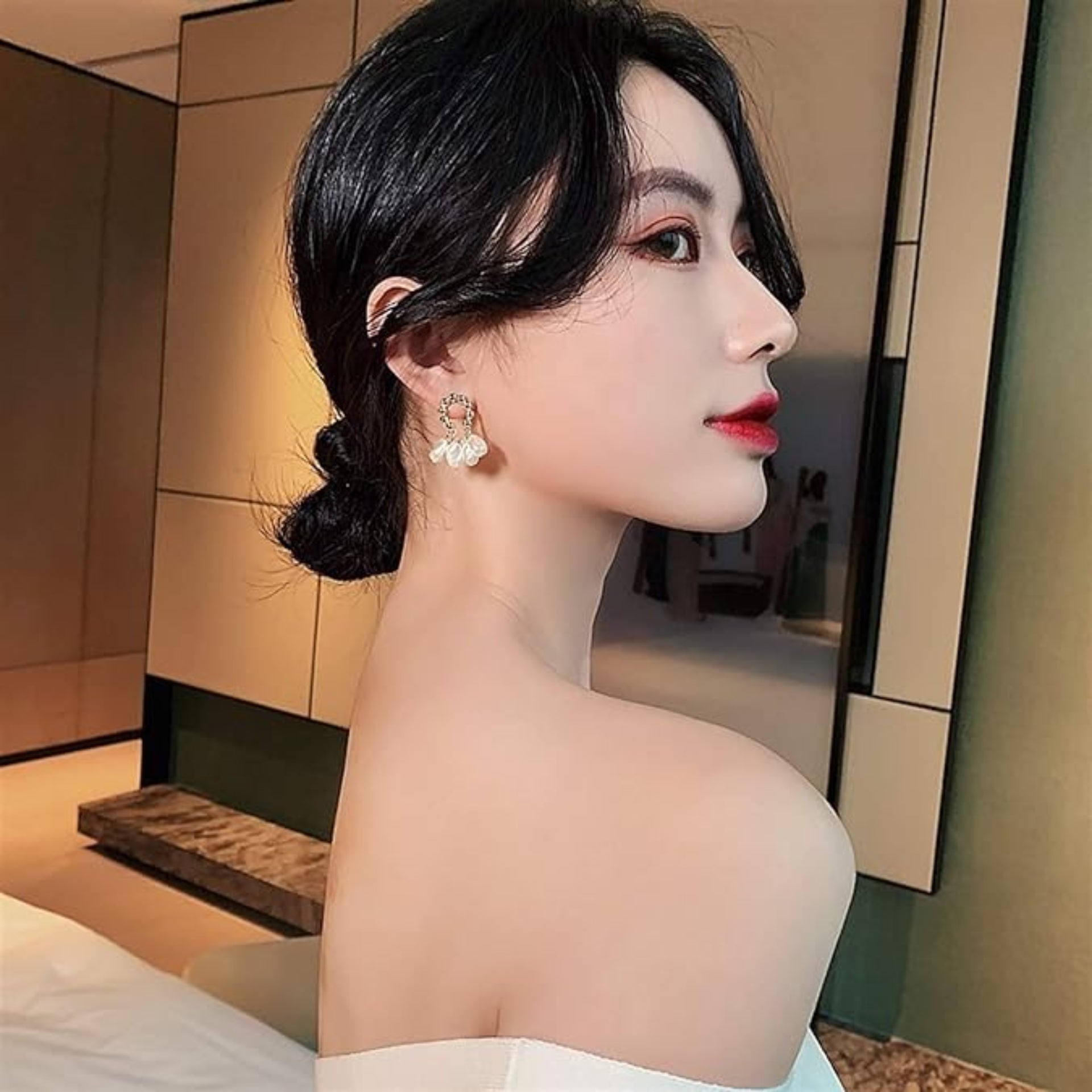 Pearl Arch Studs Earrings