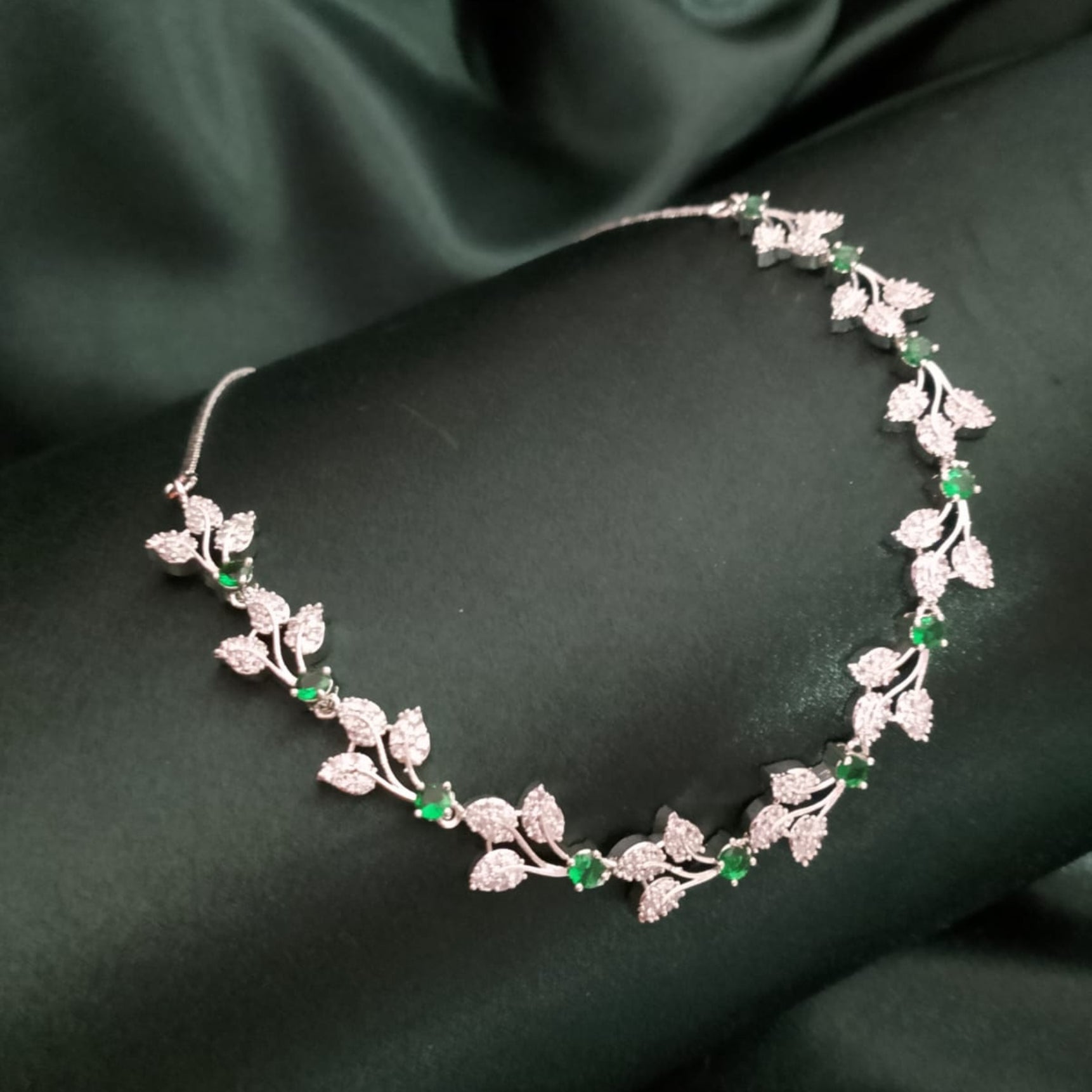 Enchanted Leaf AD Necklace Set