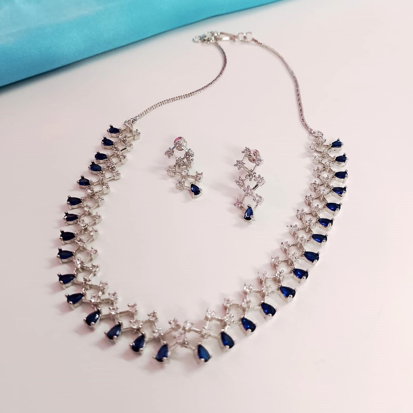 Zig Zag Azure AD Necklace Set BLUE