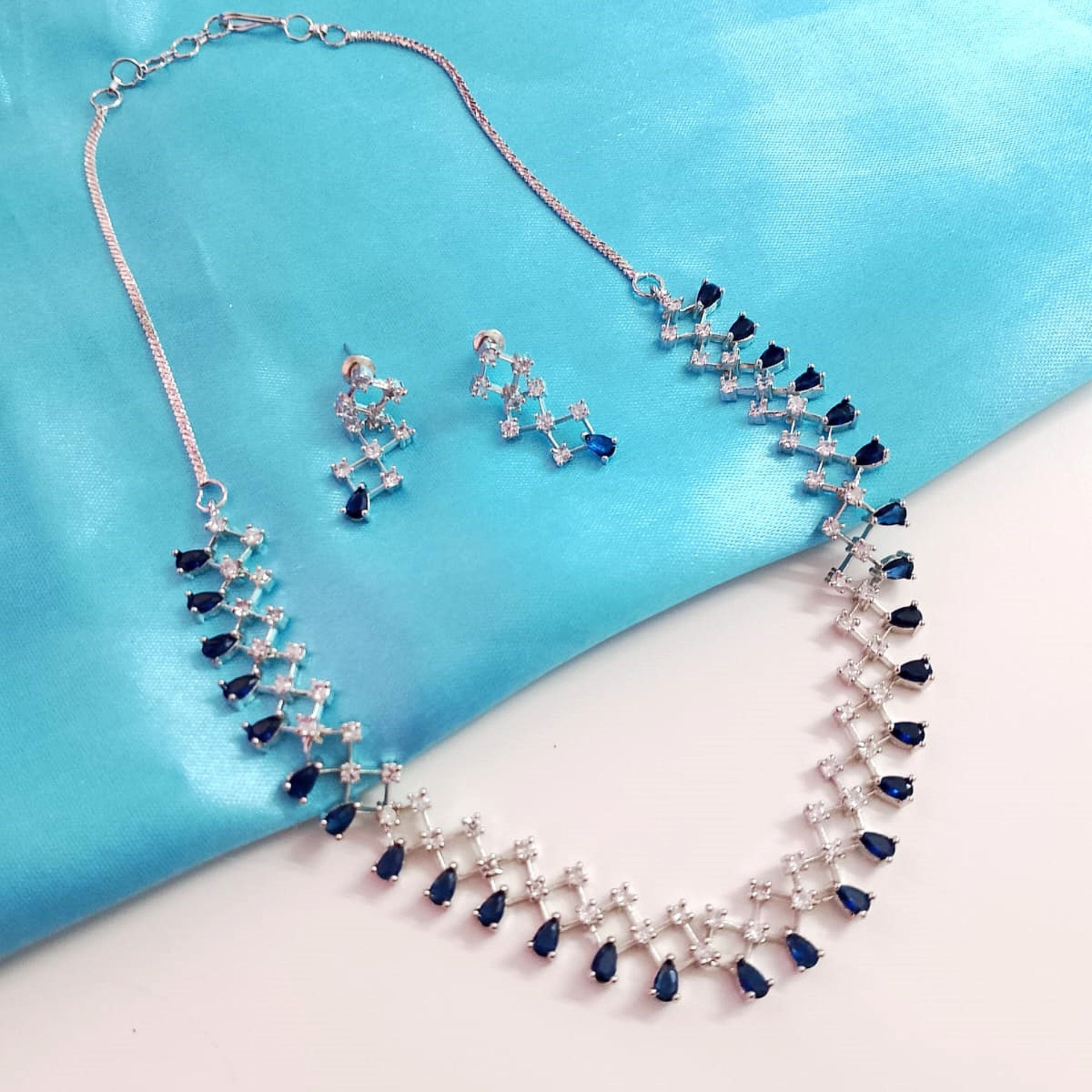 Zig Zag Azure AD Necklace Set BLUE