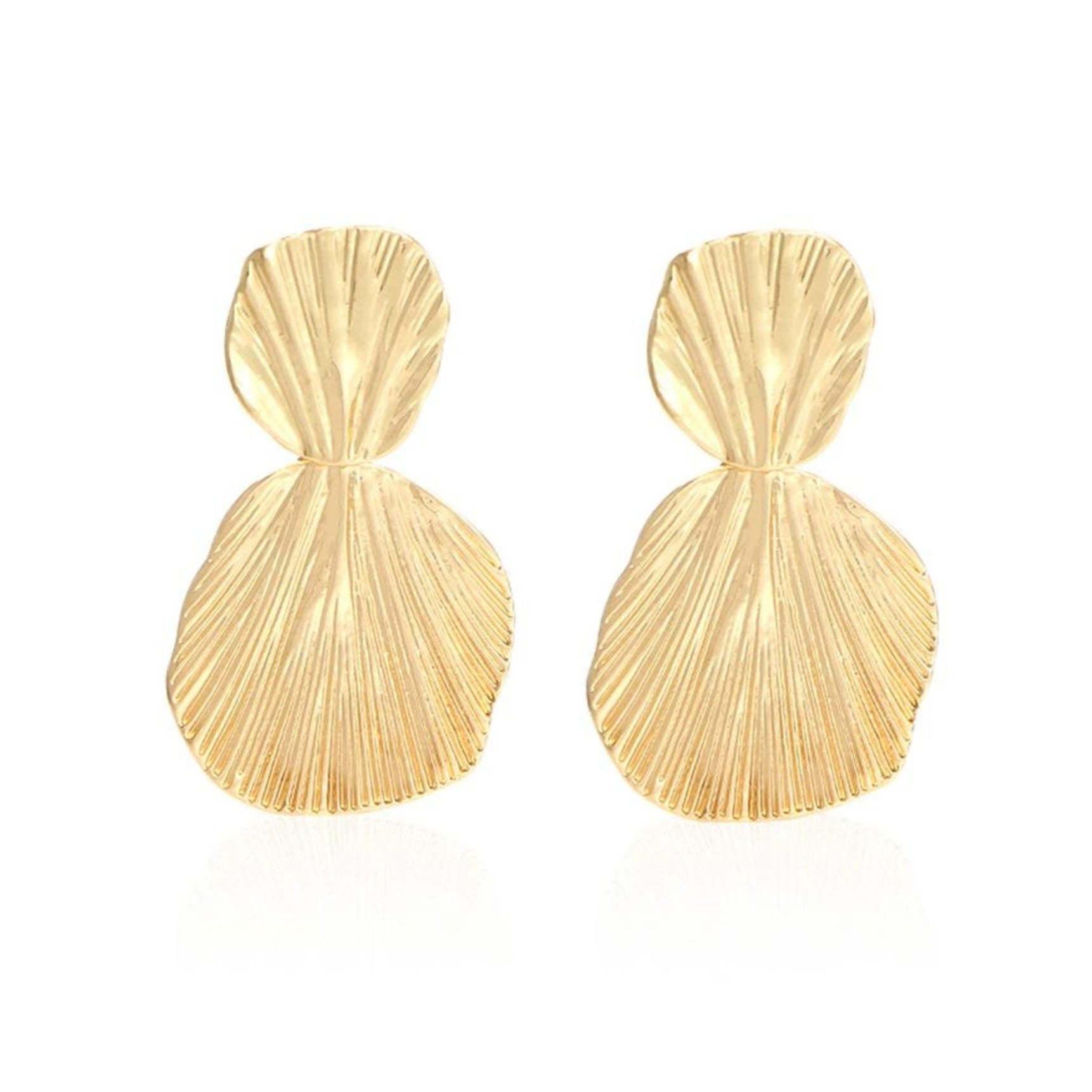 Golden Plated Shell Design Earrings
