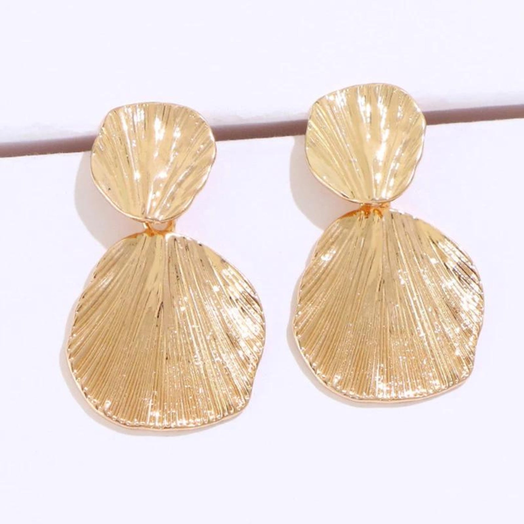 Golden Plated Shell Design Earrings