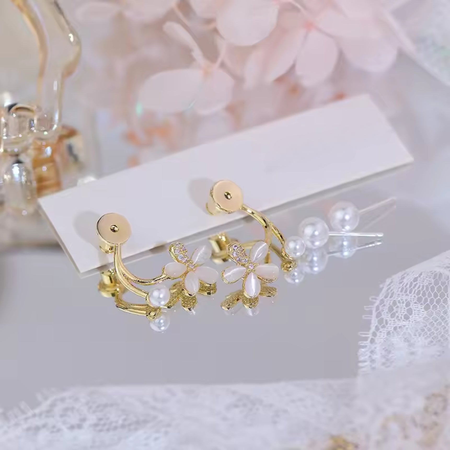 Sophisticated Elegant Flower Stud Earrings