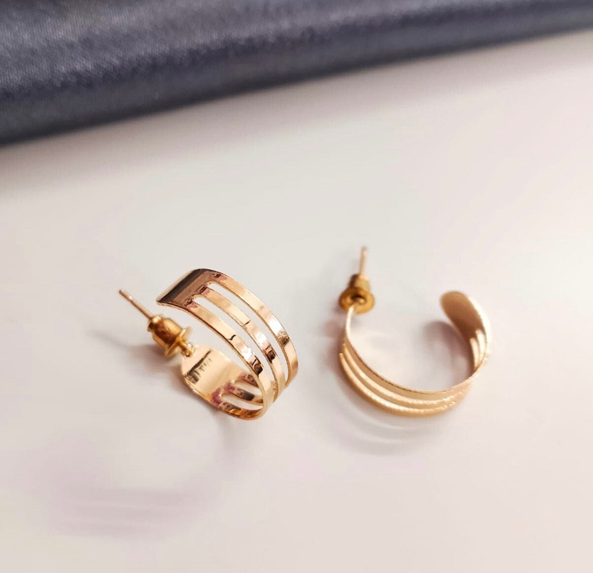 Triple Stripe Gold Hoop Studs – Minimal Daily Earrings for Women