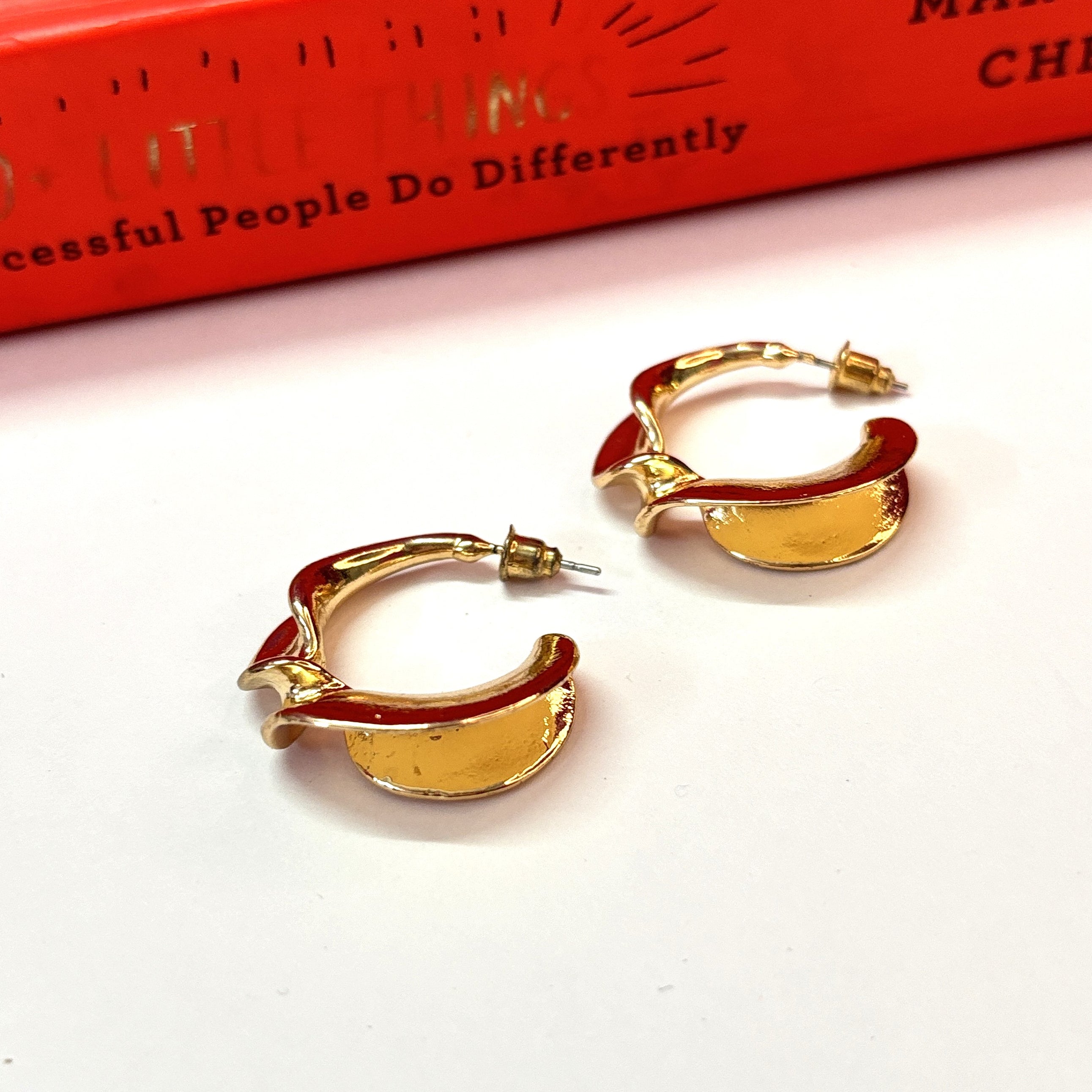 Golden Twist Elegance Hoops