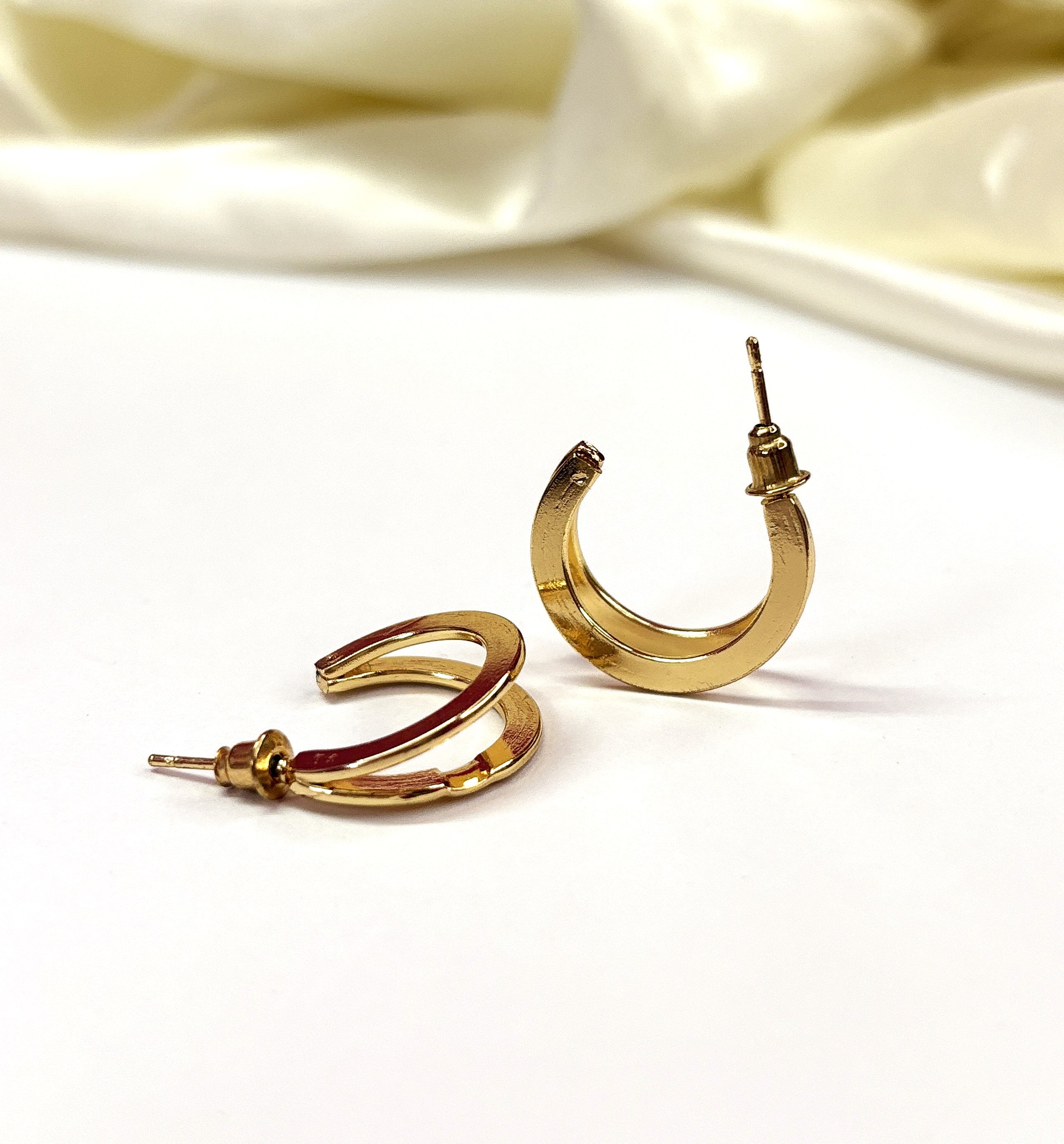 Double Hoop Gold Stud Earrings – Sleek Daily Wear for Women