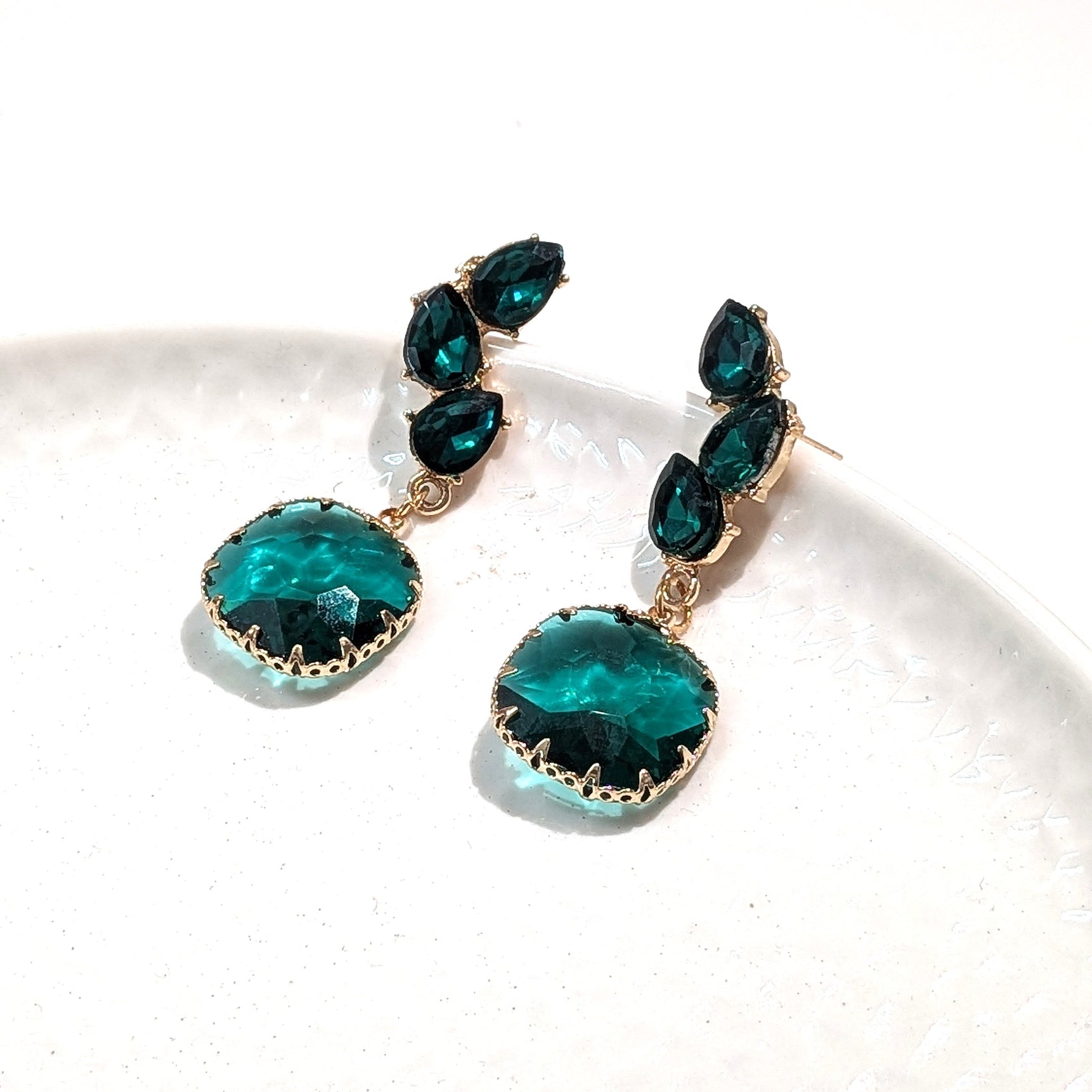 Emerald Green Crystal Earrings.
