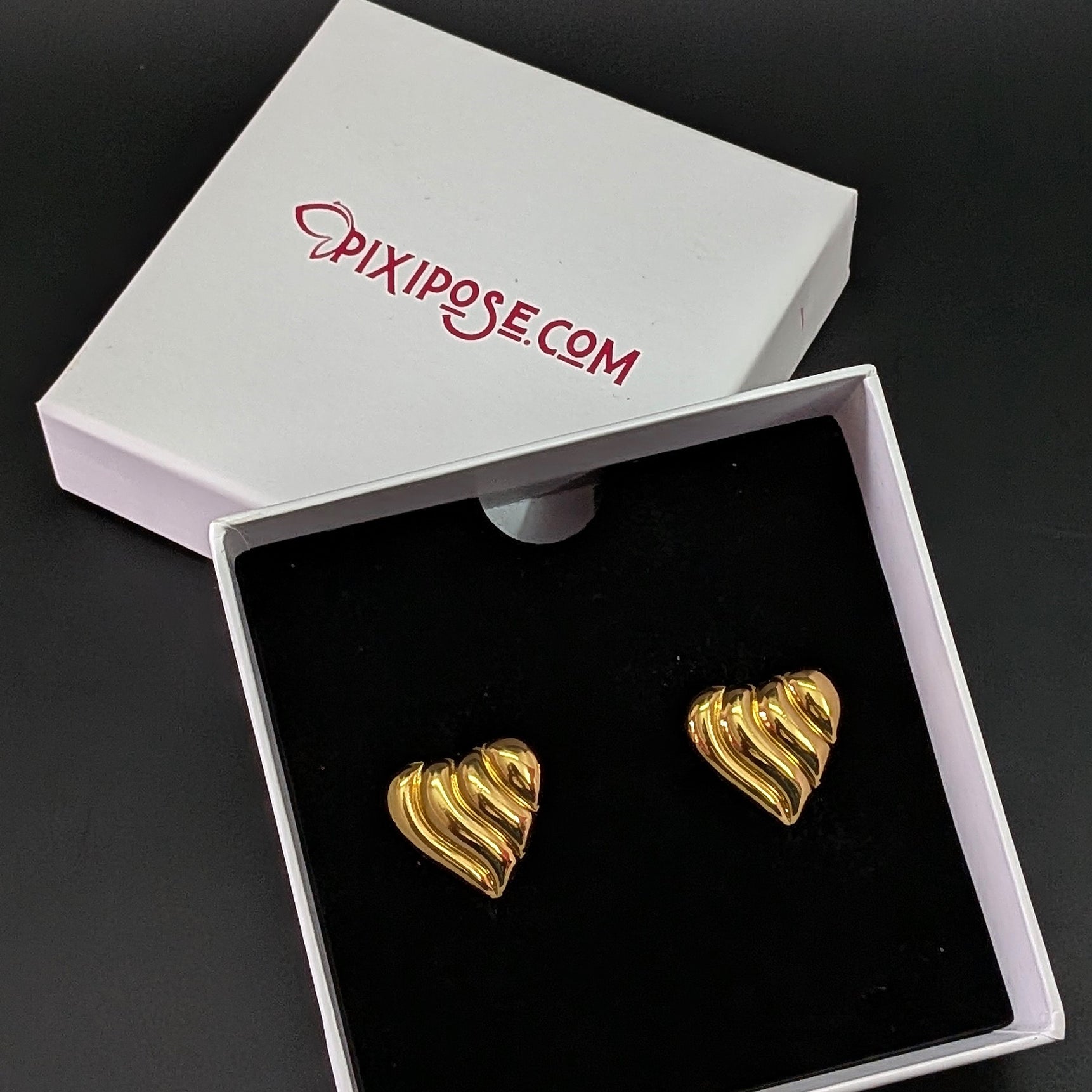 Gold Wavy Heart Stud Earrings
